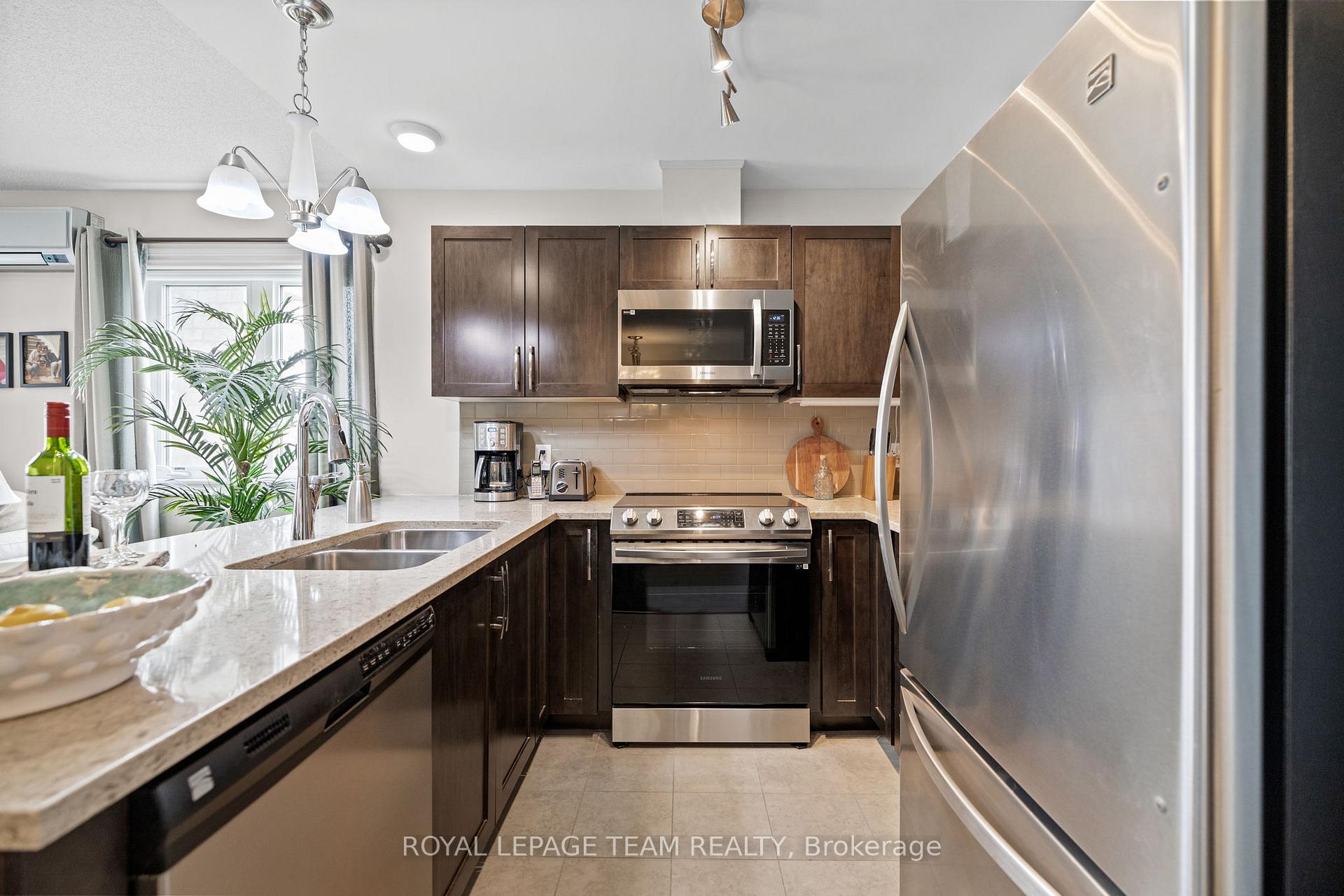 Photo 9 of Unit 301, 141 Potts Private, Ottawa, Notting Hill/Summerside — HOMEH
