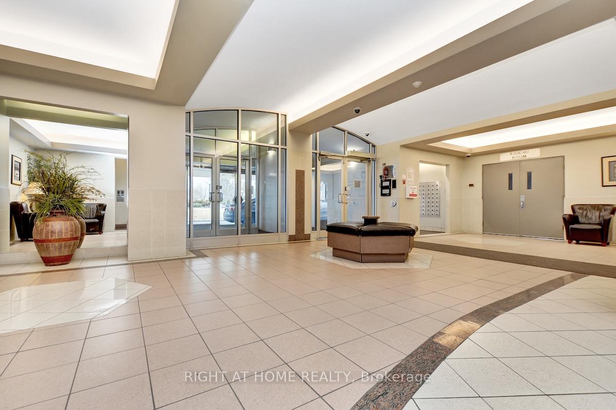 Photo 4 of Unit 1706, 900 Dynes Road, Ottawa, Carleton Square — HOMEH