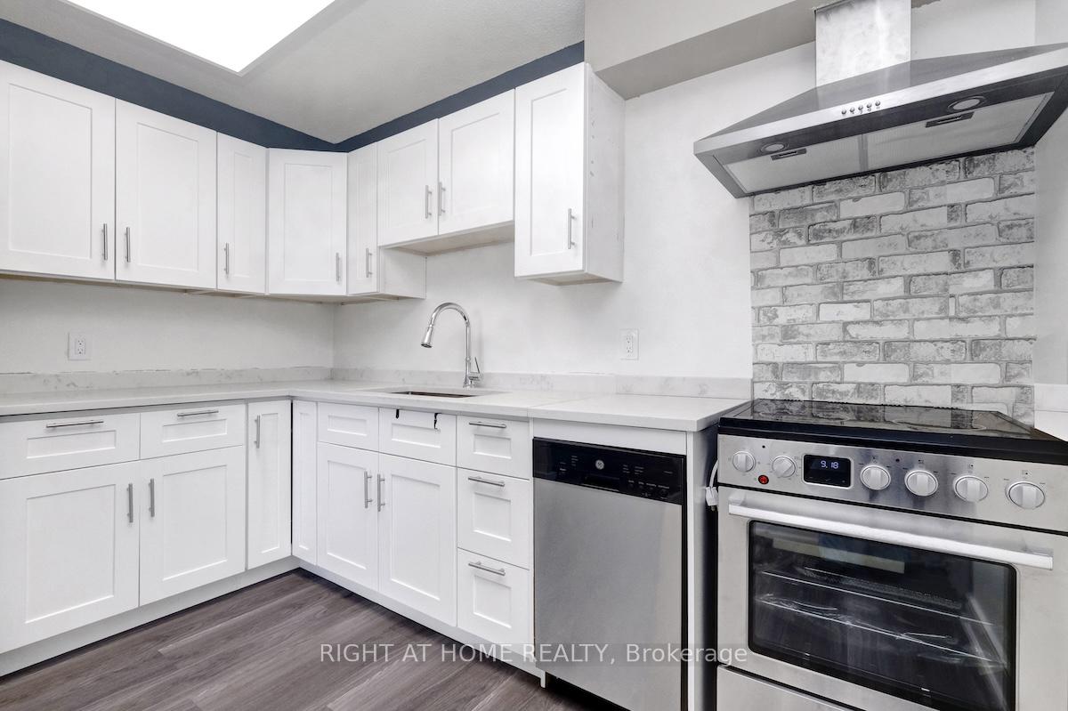 Photo 12 of Unit 1706, 900 Dynes Road, Ottawa, Carleton Square — HOMEH