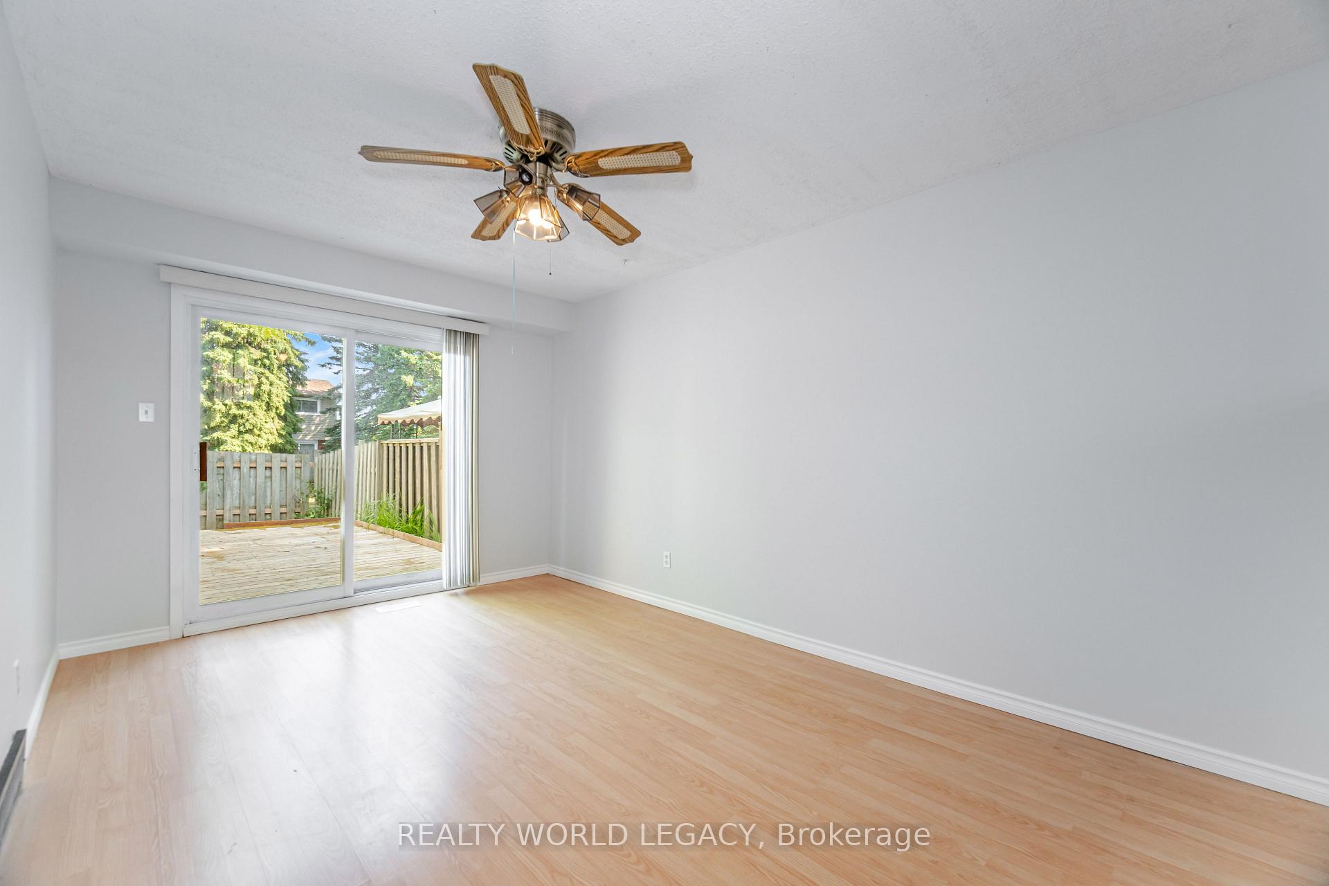 Photo 14 of Unit 23, 281 Bluevale Street N, Waterloo — HOMEH
