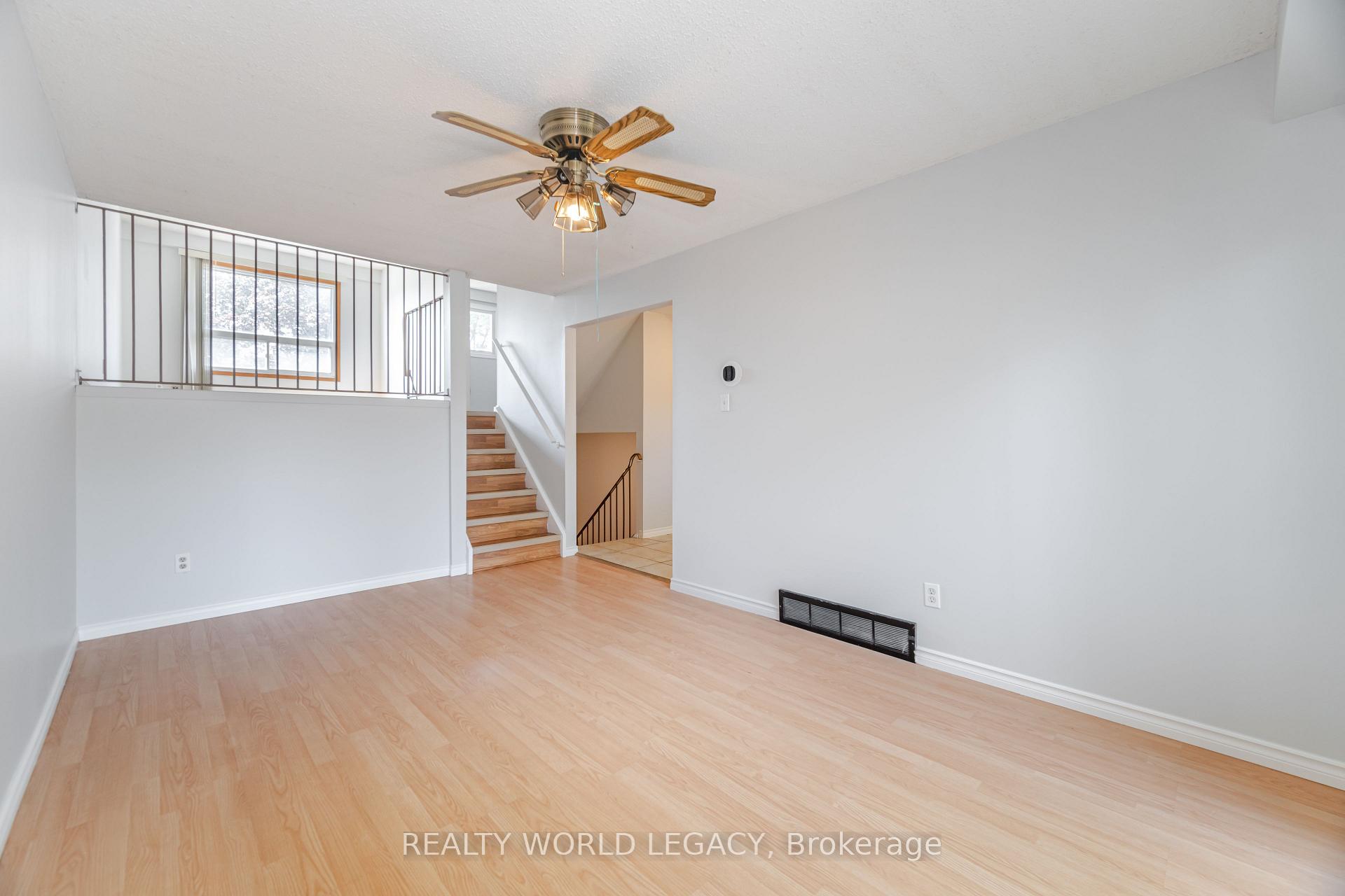 Photo 15 of Unit 23, 281 Bluevale Street N, Waterloo — HOMEH