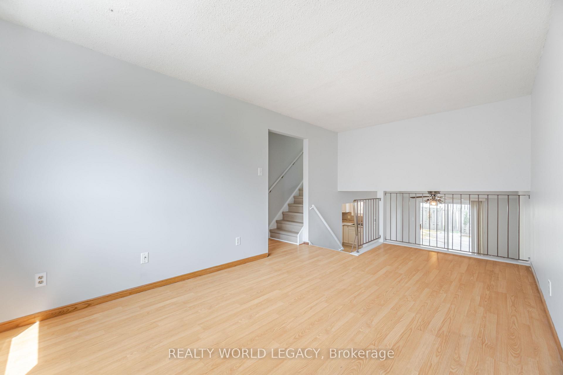 Photo 16 of Unit 23, 281 Bluevale Street N, Waterloo — HOMEH