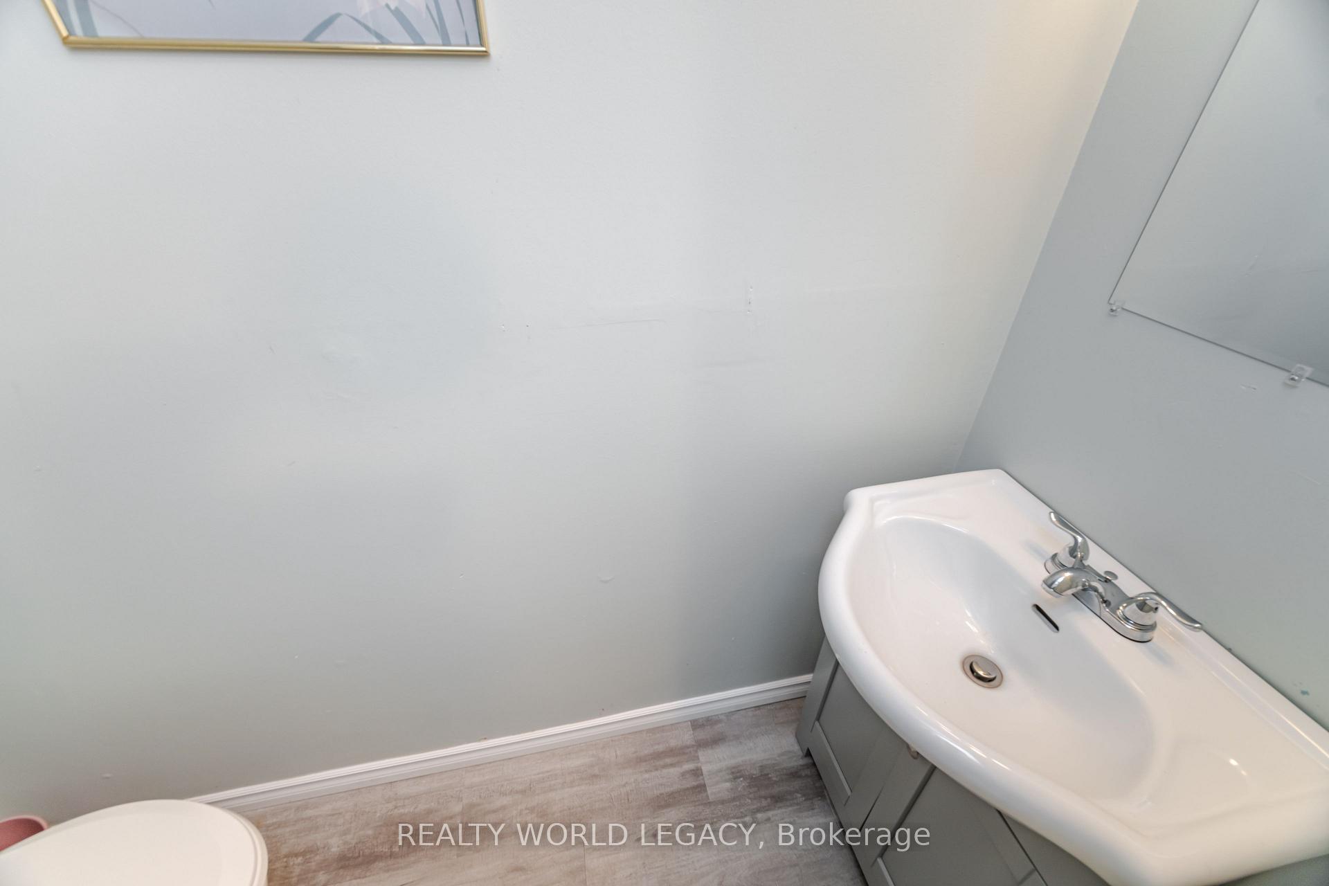 Photo 32 of Unit 23, 281 Bluevale Street N, Waterloo — HOMEH