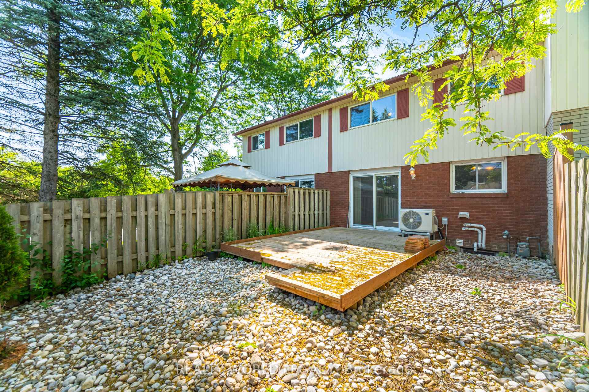 Photo 33 of Unit 23, 281 Bluevale Street N, Waterloo — HOMEH