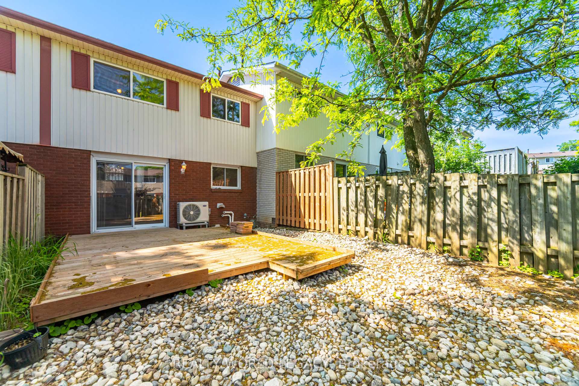 Photo 34 of Unit 23, 281 Bluevale Street N, Waterloo — HOMEH