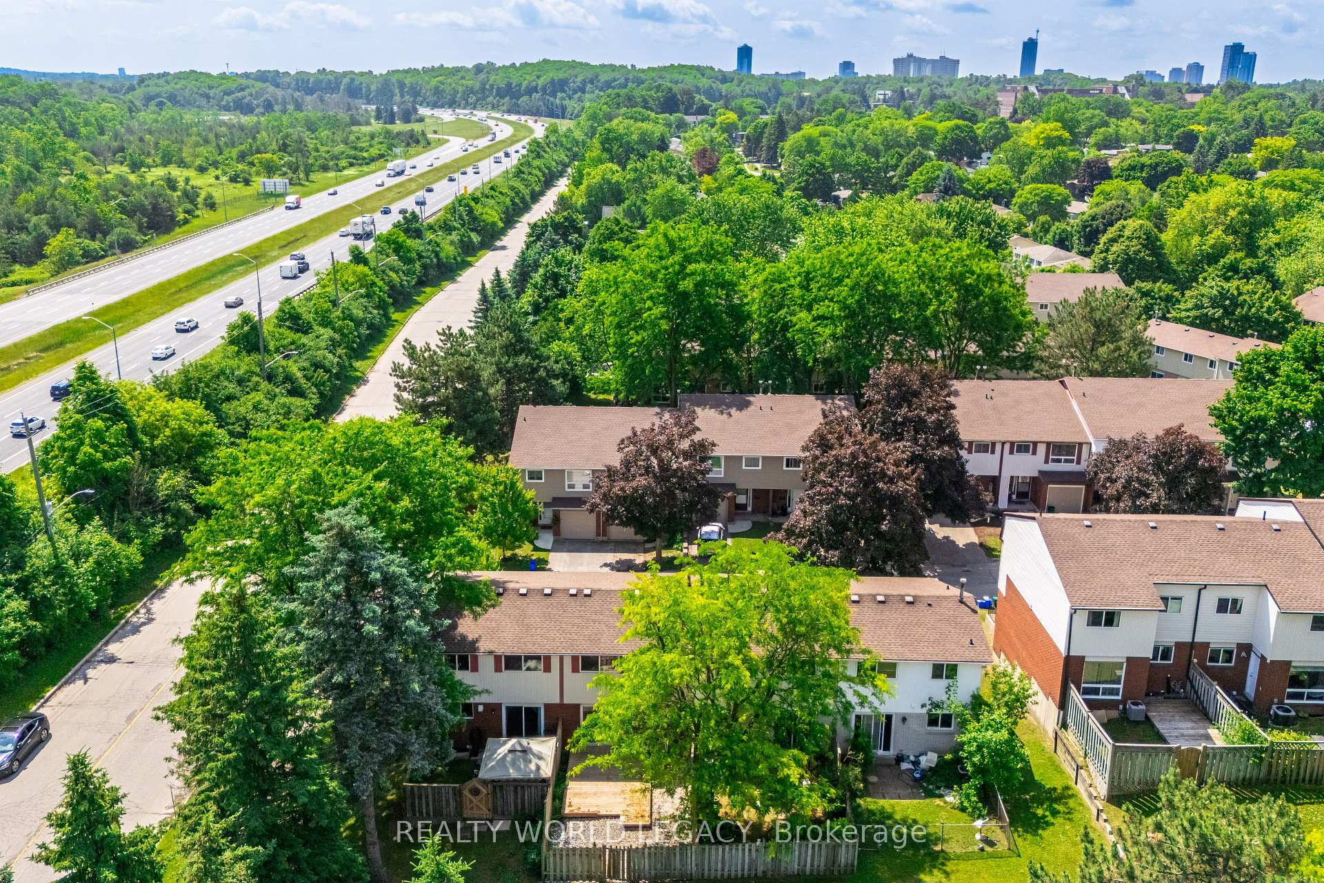 Photo 36 of Unit 23, 281 Bluevale Street N, Waterloo — HOMEH