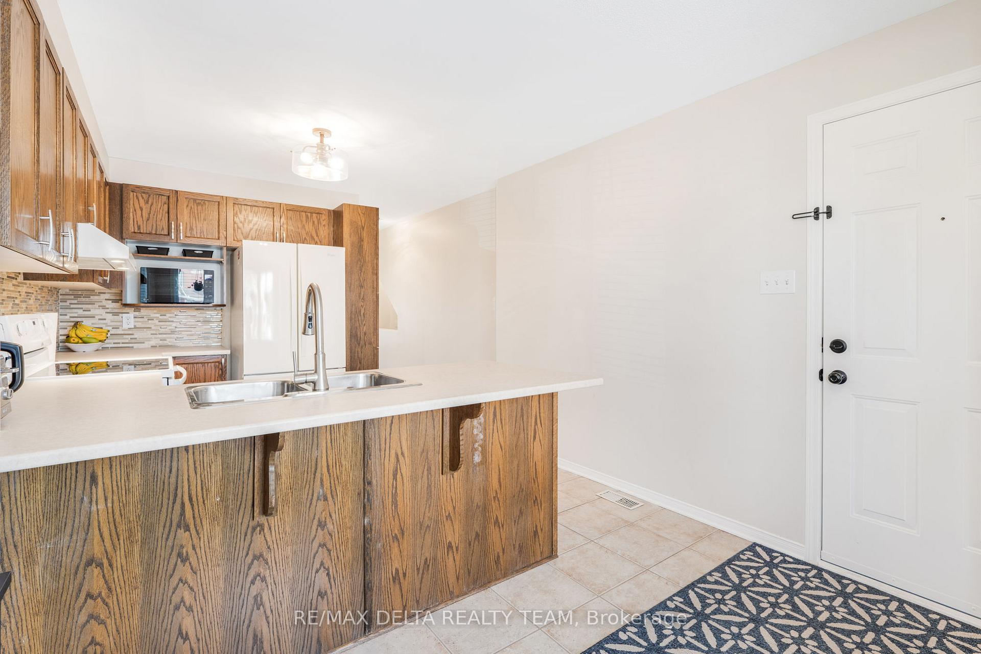 Photo 7 of 2312 Bois Vert Place, Ottawa, Avalon East — HOMEH