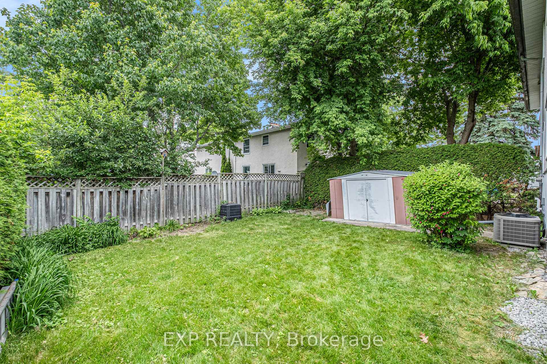 Photo 31 of 75 Chesterton Drive, Ottawa, Borden Farm/Stewart Farm/Carleton Heights/Parkwood Hills — HOMEH