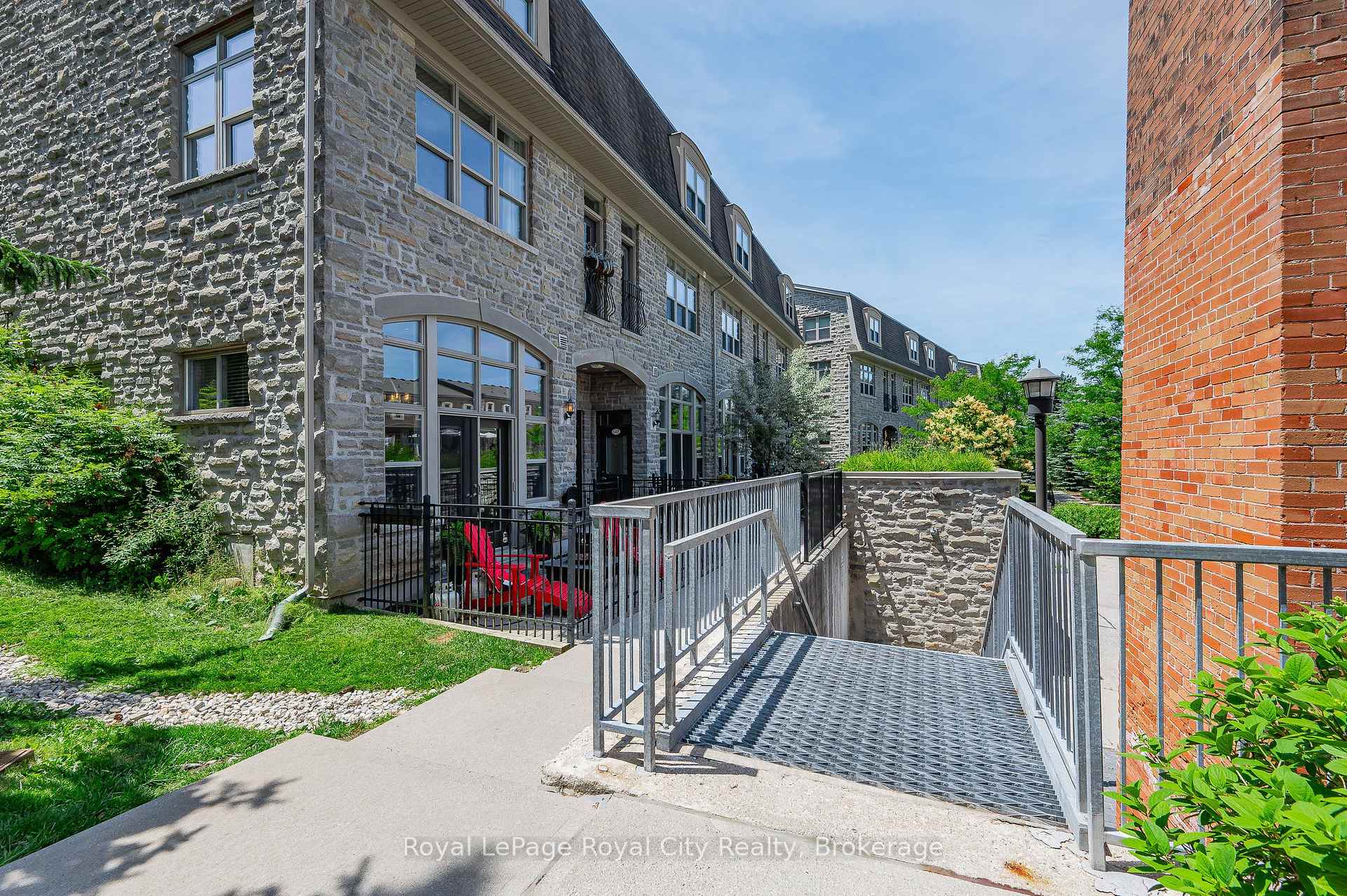 Photo 7 of 62B Cardigan Street, Guelph, Downtown — HOMEH