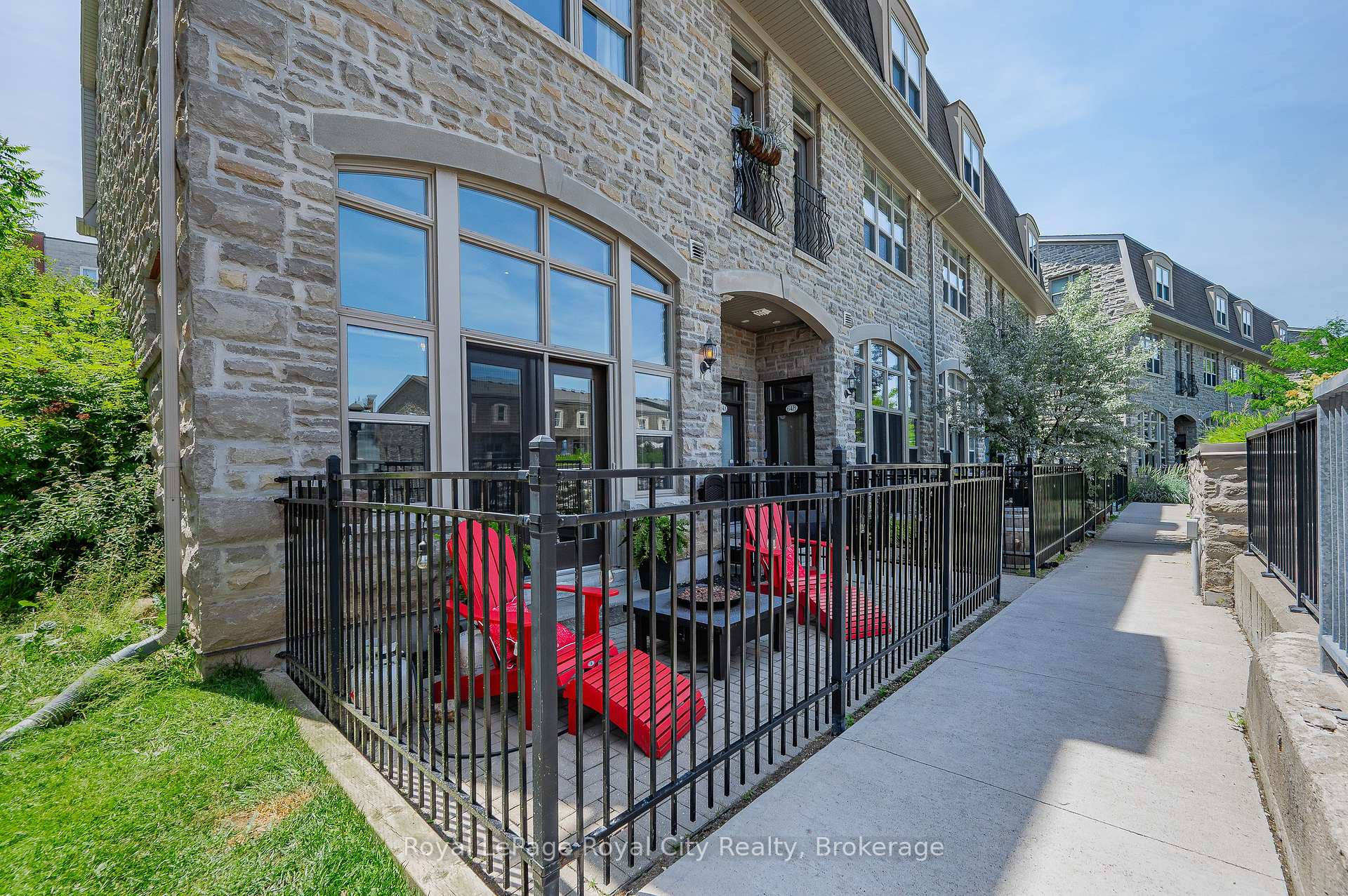 Photo 9 of 62B Cardigan Street, Guelph, Downtown — HOMEH