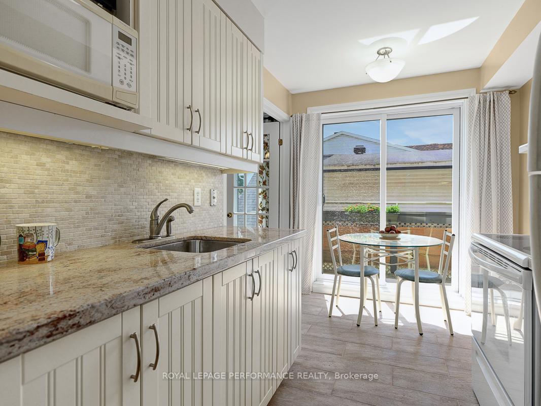 Photo 24 of Unit 14, 2 Columbus Avenue, Ottawa, Overbrook — HOMEH