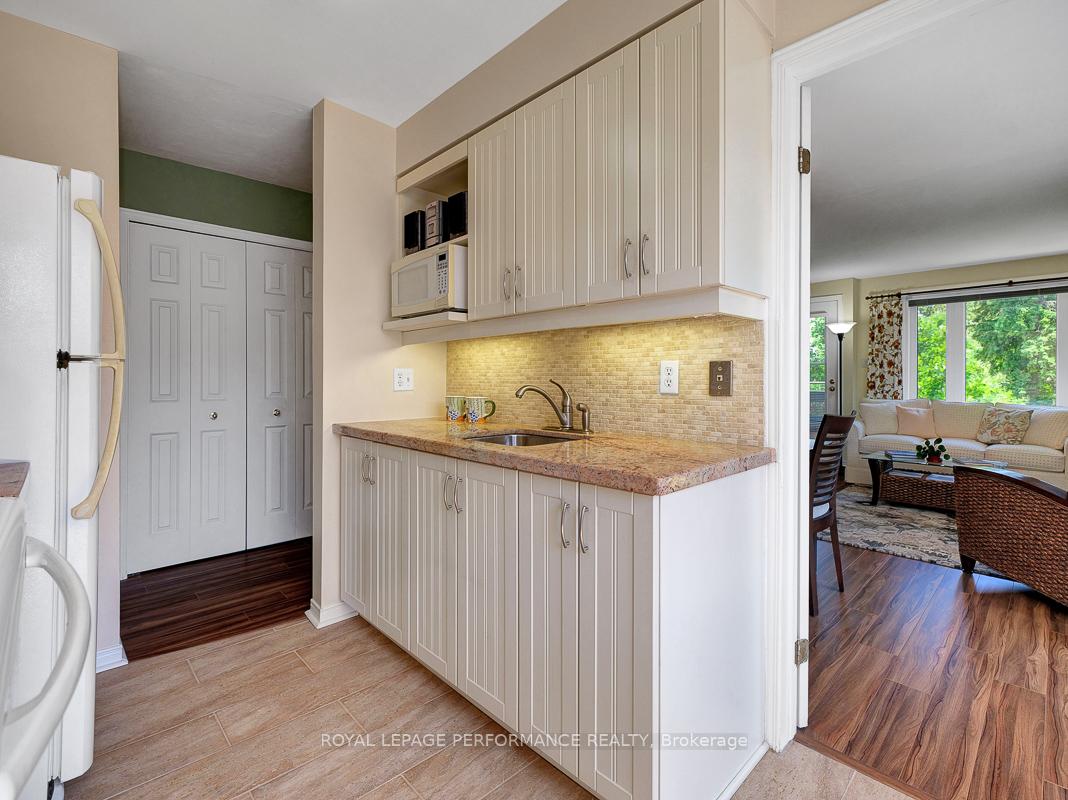 Photo 26 of Unit 14, 2 Columbus Avenue, Ottawa, Overbrook — HOMEH