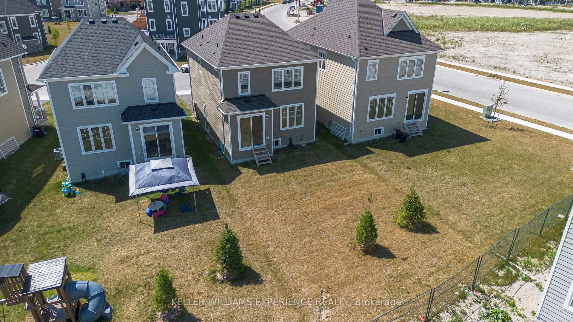Photo 14 of 4 Shapira Avenue, Wasaga Beach — HOMEH