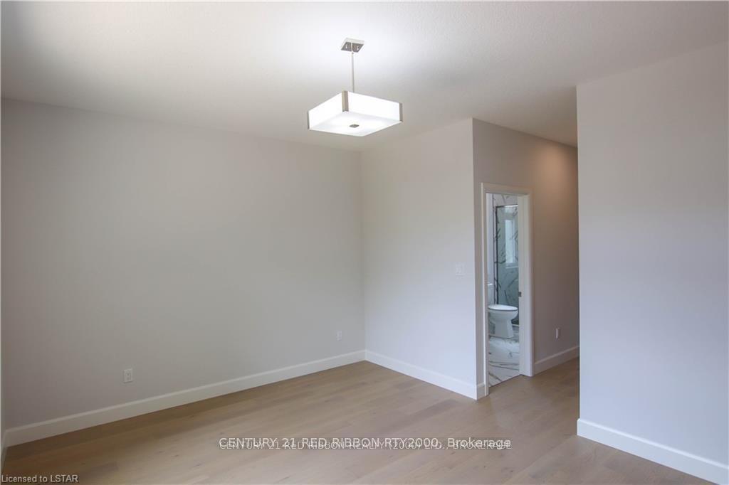 Photo 14 of Unit 49, 22701 Adelaide Road, Strathroy-Caradoc, Mount Brydges — HOMEH