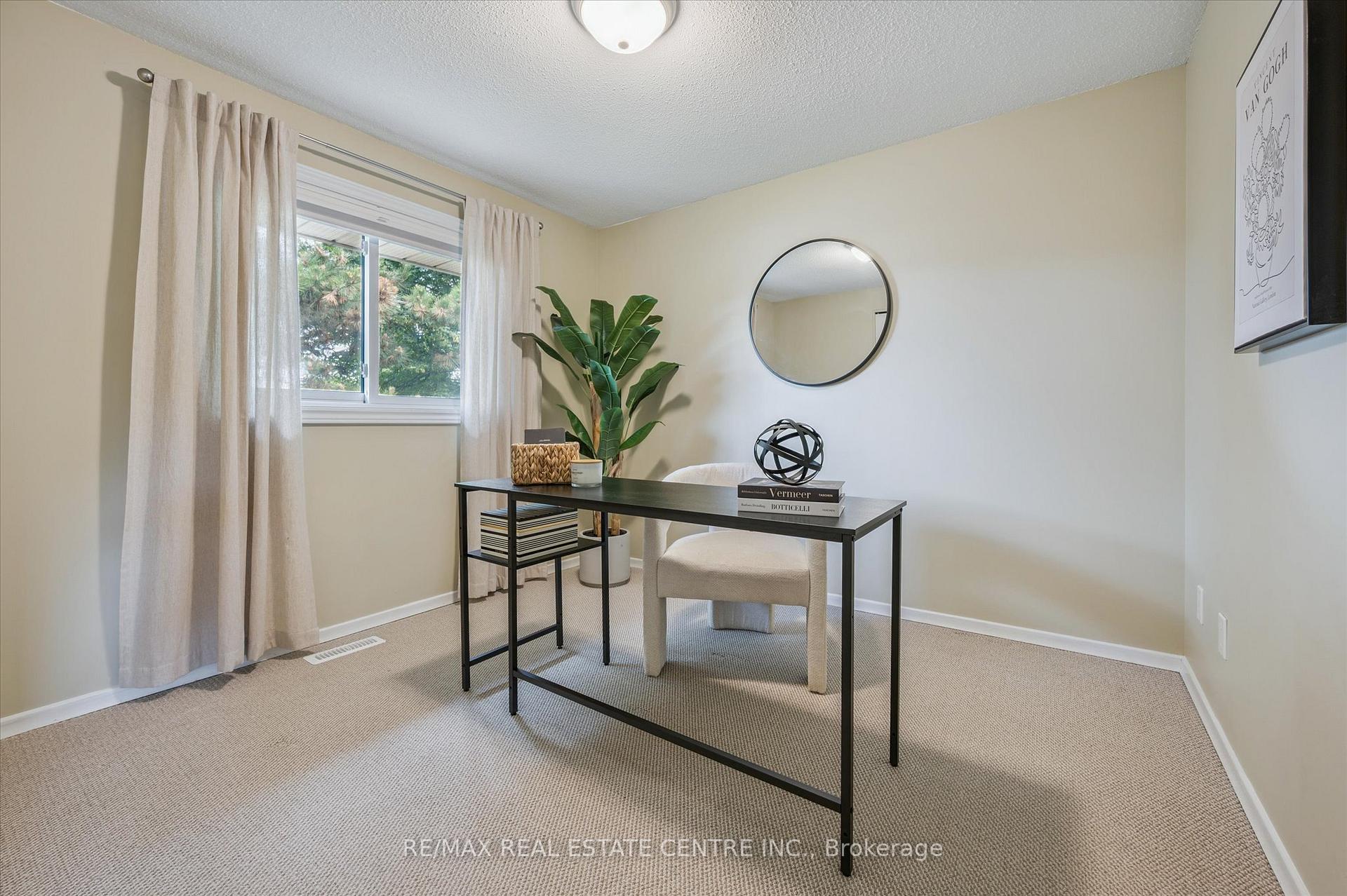 Photo 15 of Unit 4, 375 Kingscourt Drive, Waterloo — HOMEH