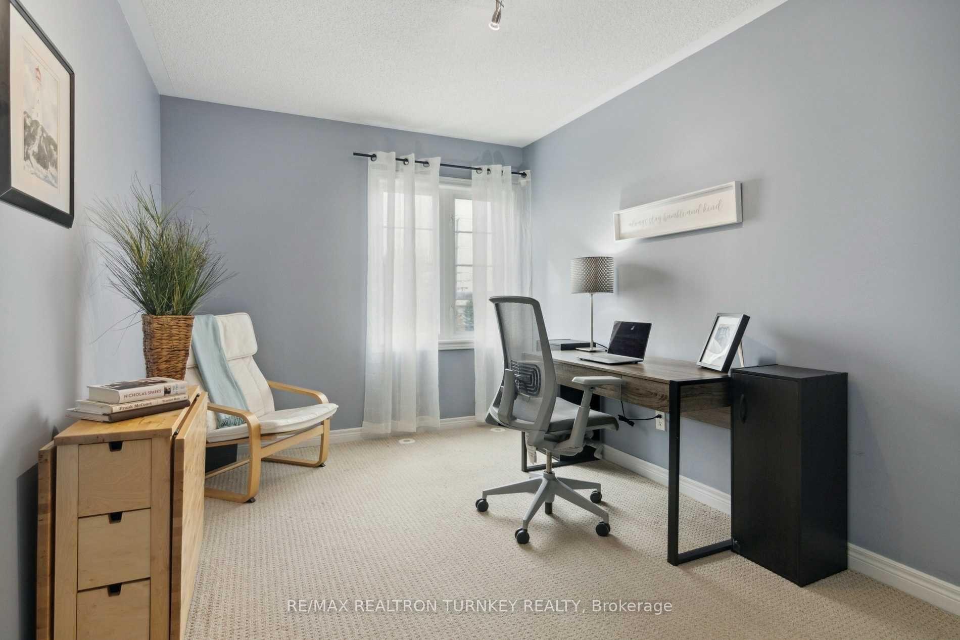 Photo 20 of 133 Zokol Drive, Aurora, Bayview Northeast — HOMEH