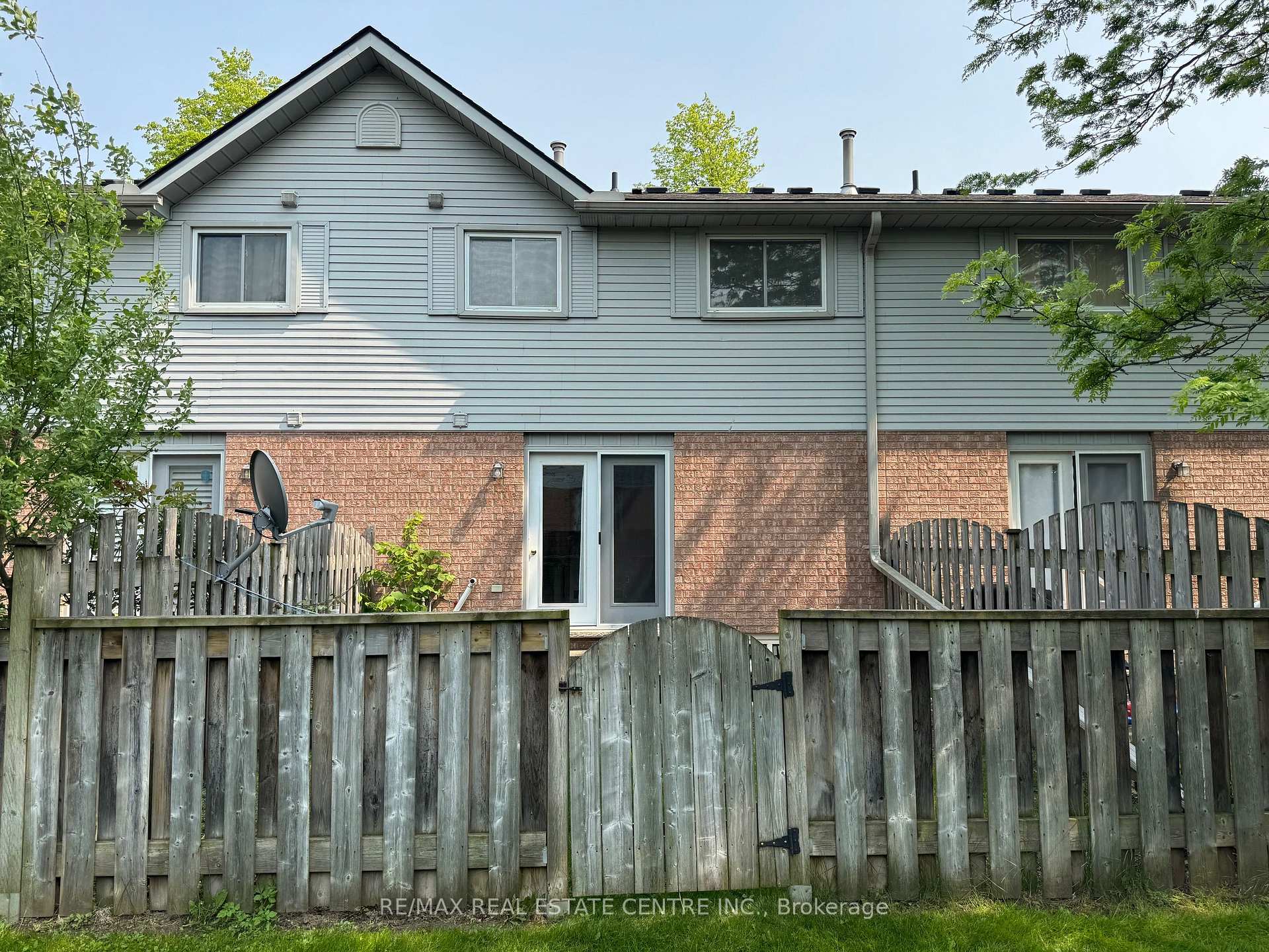 Photo 11 of Unit 49, 180 Marksam Road, Guelph, Willow West/Sugarbush/West Acres — HOMEH