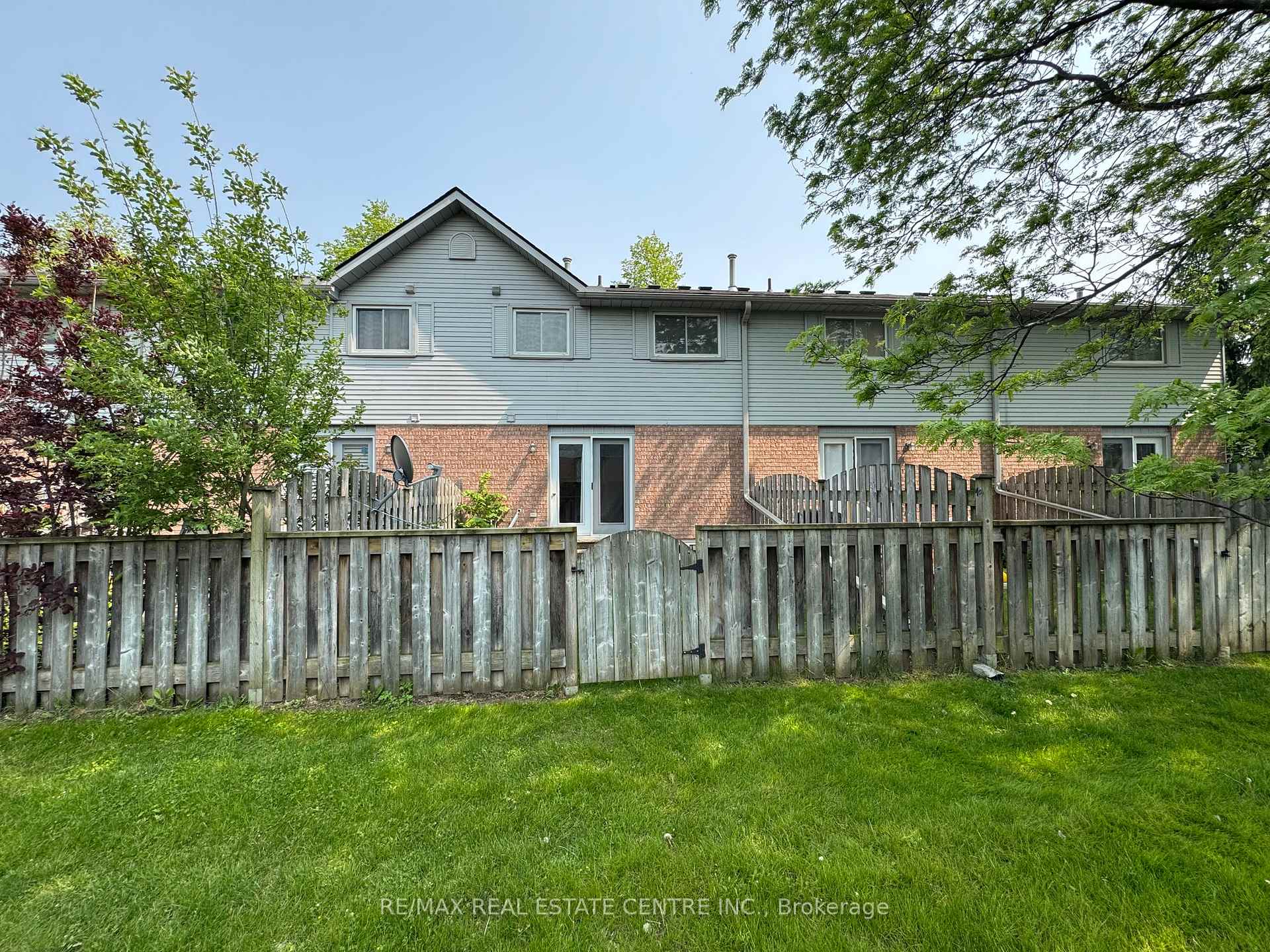Photo 12 of Unit 49, 180 Marksam Road, Guelph, Willow West/Sugarbush/West Acres — HOMEH