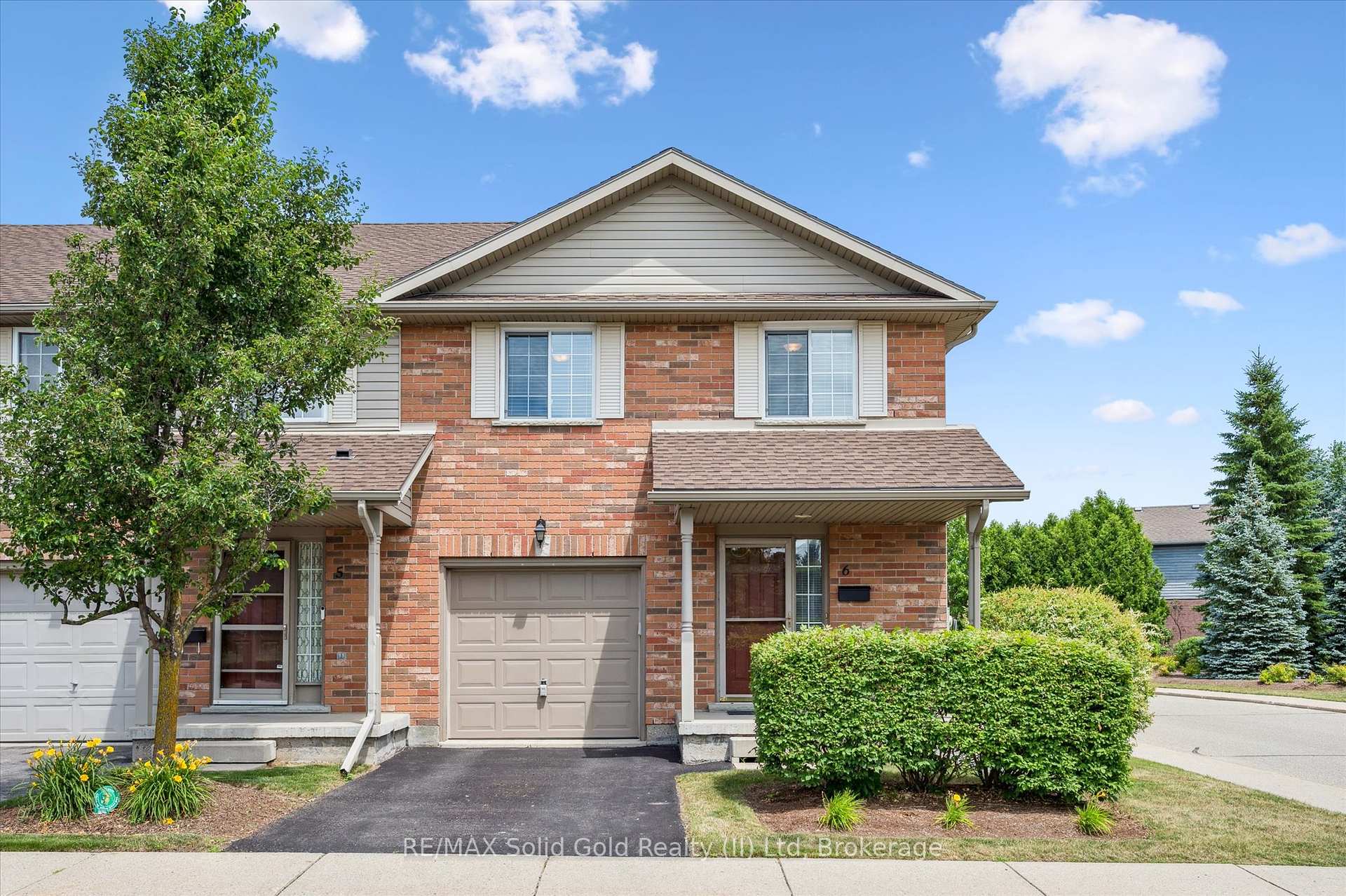 Photo 1 of Unit 6, 15 Gregg Court, Kitchener — HOMEH