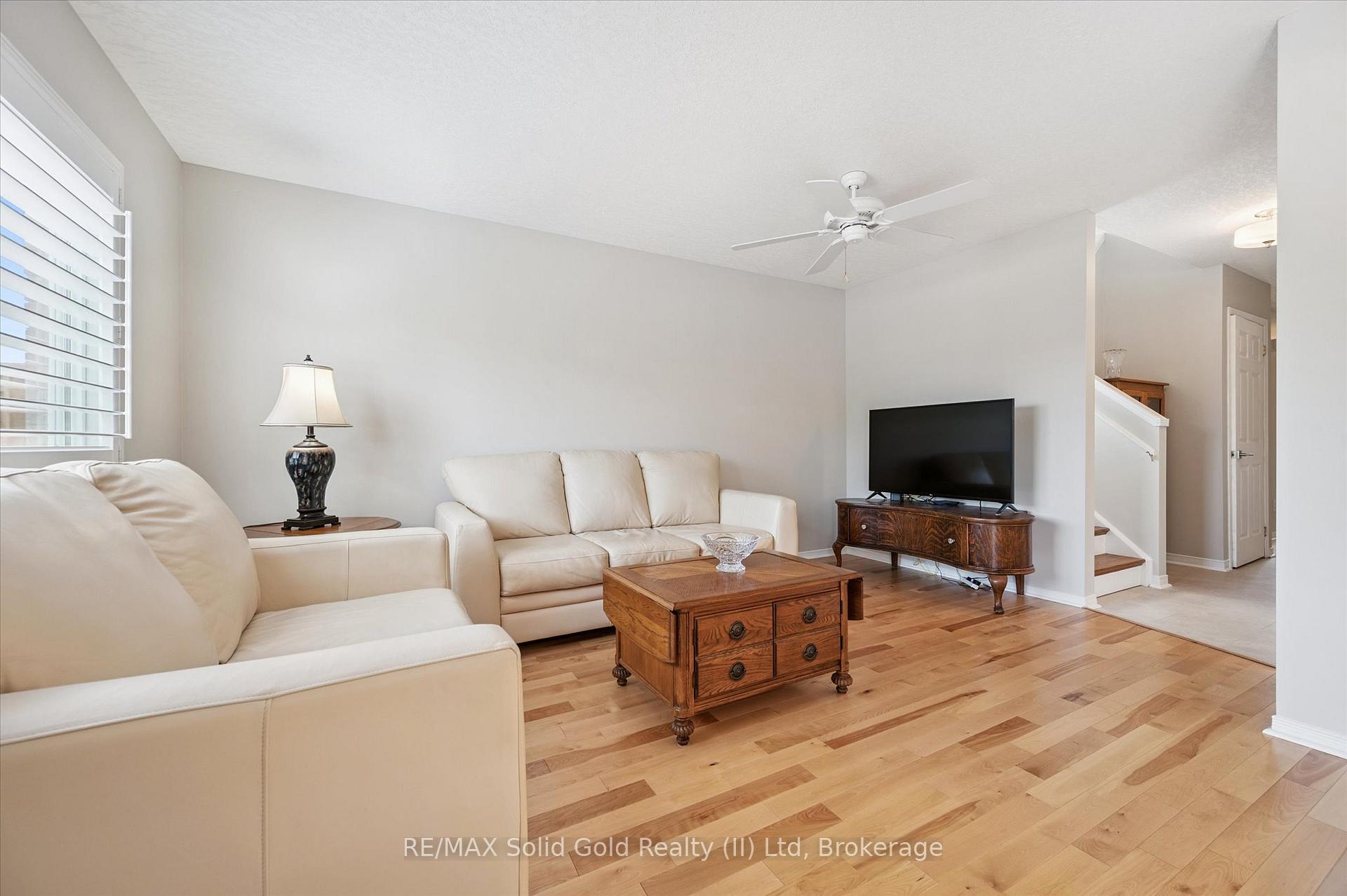 Photo 12 of Unit 6, 15 Gregg Court, Kitchener — HOMEH