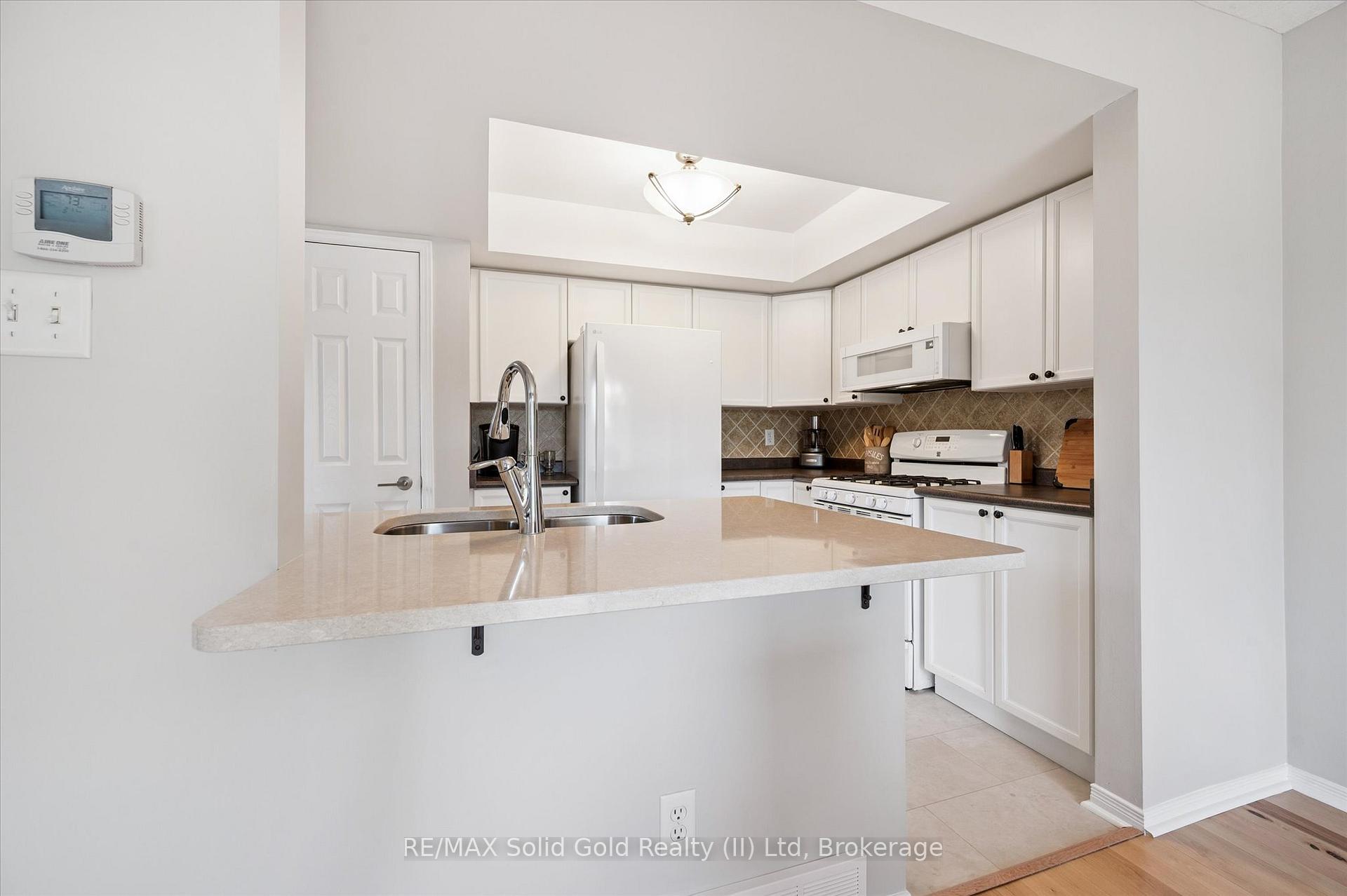 Photo 16 of Unit 6, 15 Gregg Court, Kitchener — HOMEH