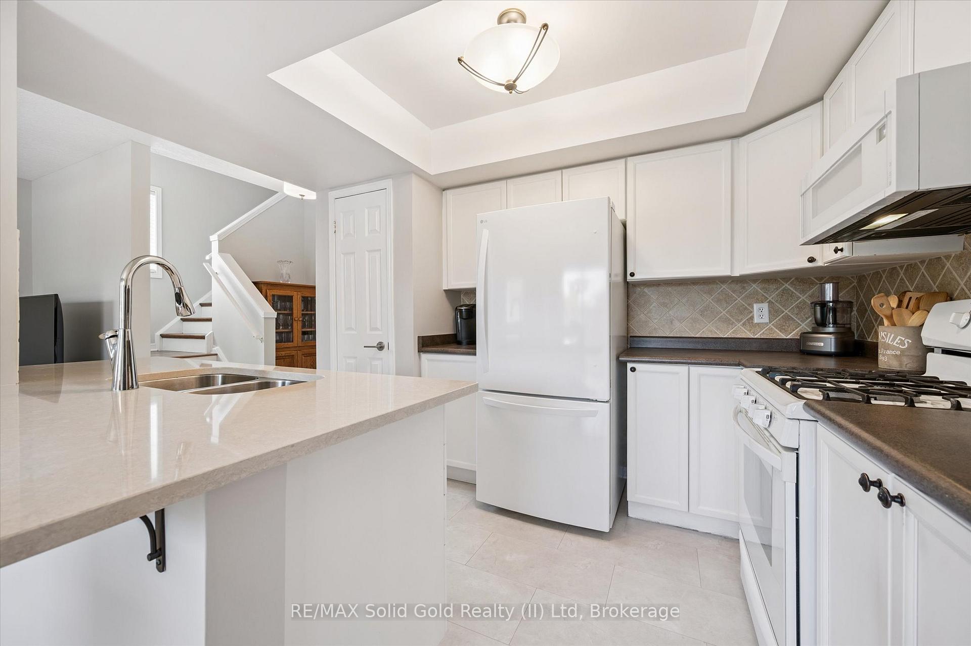 Photo 17 of Unit 6, 15 Gregg Court, Kitchener — HOMEH