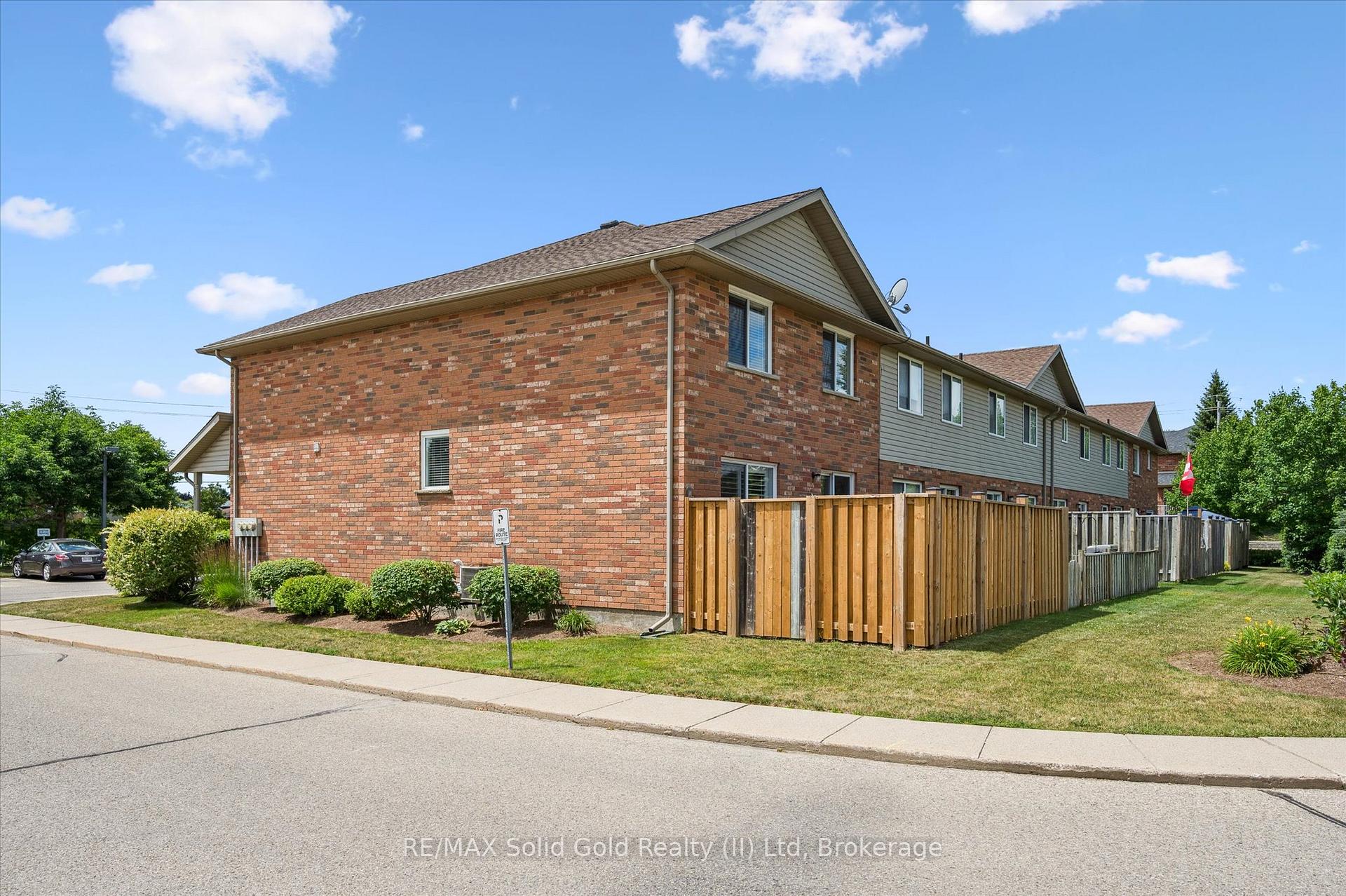 Photo 40 of Unit 6, 15 Gregg Court, Kitchener — HOMEH