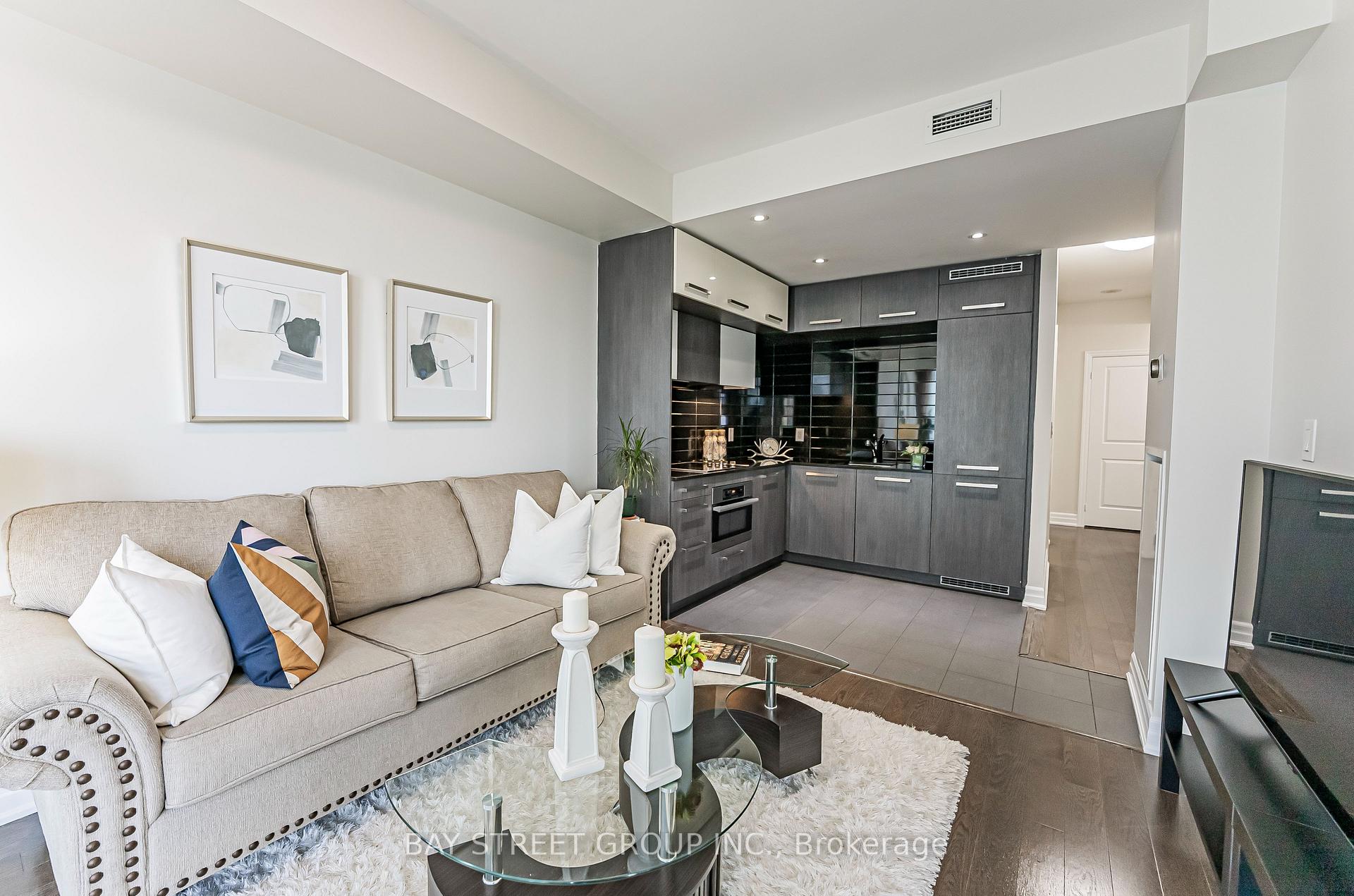 Photo 13 of Unit 2712, 8 The Esplanade, Toronto, Waterfront Communities — HOMEH