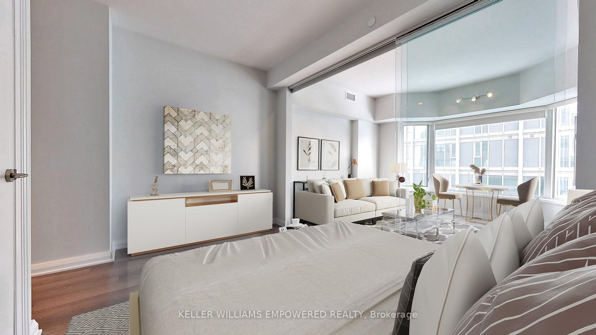 Front of Unit 3111, 155 Yorkville Avenue S