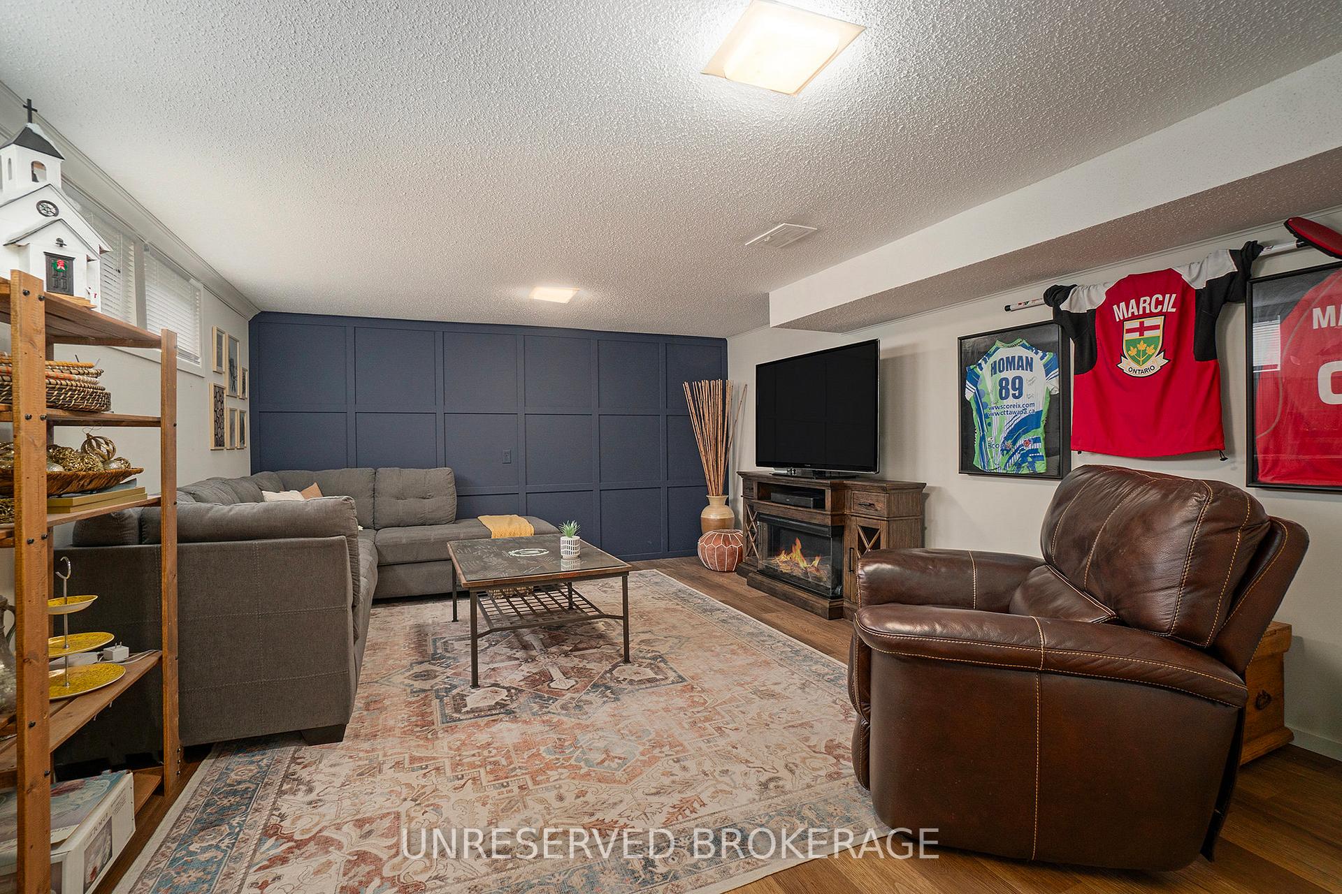 Photo 18 of 61 Promenade Avenue, Ottawa, Pineglen/Country Place — HOMEH