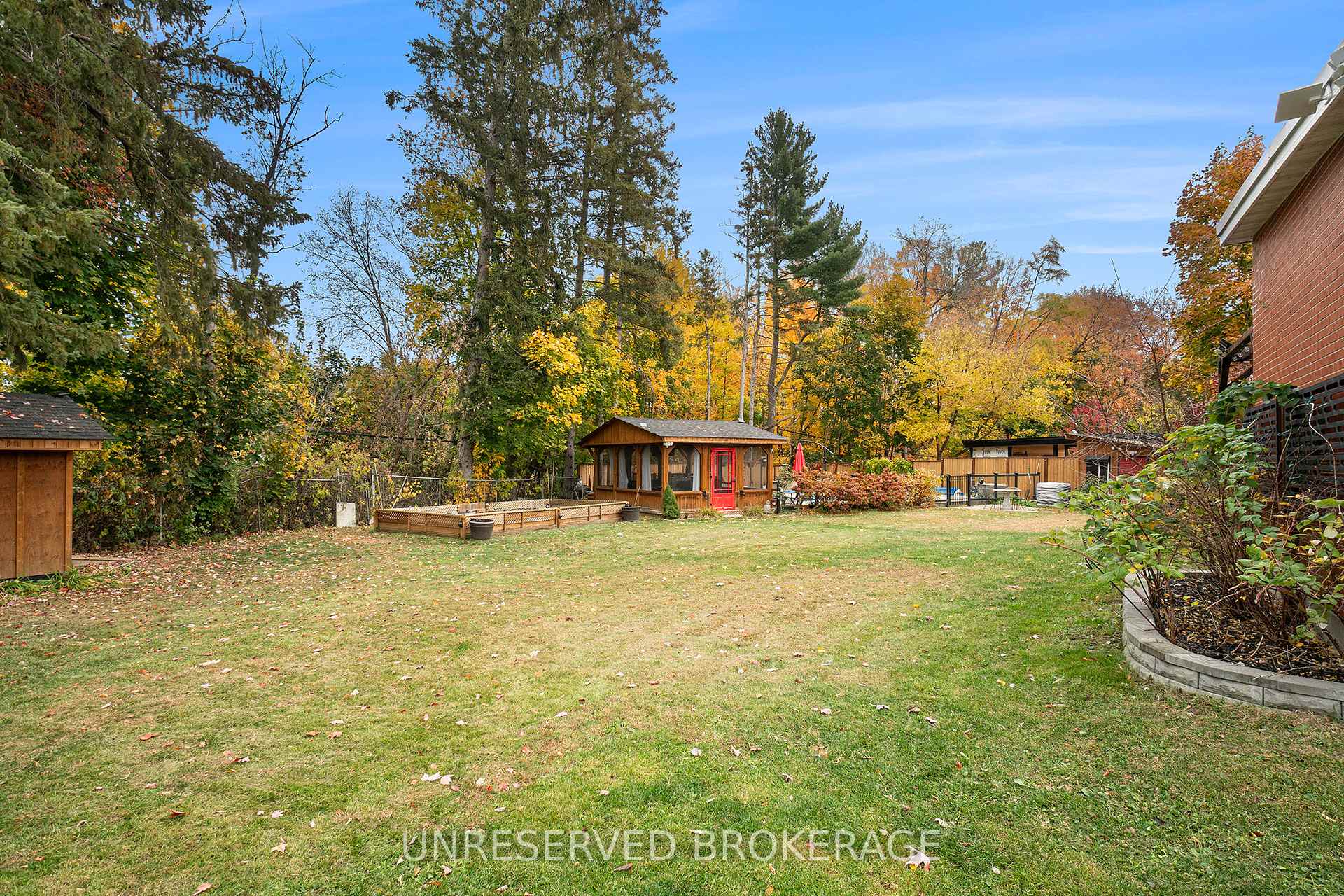 Photo 29 of 61 Promenade Avenue, Ottawa, Pineglen/Country Place — HOMEH