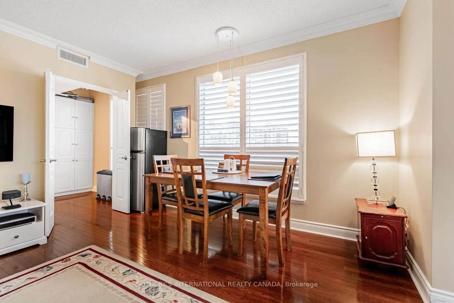 Photo 7 of Unit 907, 10 Delisle Avenue, Toronto, Yonge-St. Clair — HOMEH