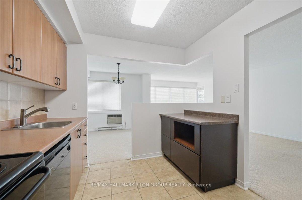 Photo 6 of Unit 613, 225 Alvin Road, Ottawa, Manor Park — HOMEH