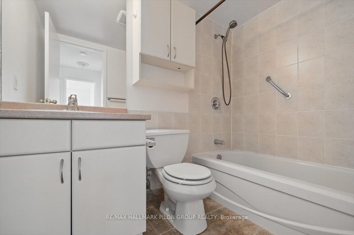 Photo 11 of Unit 613, 225 Alvin Road, Ottawa, Manor Park — HOMEH