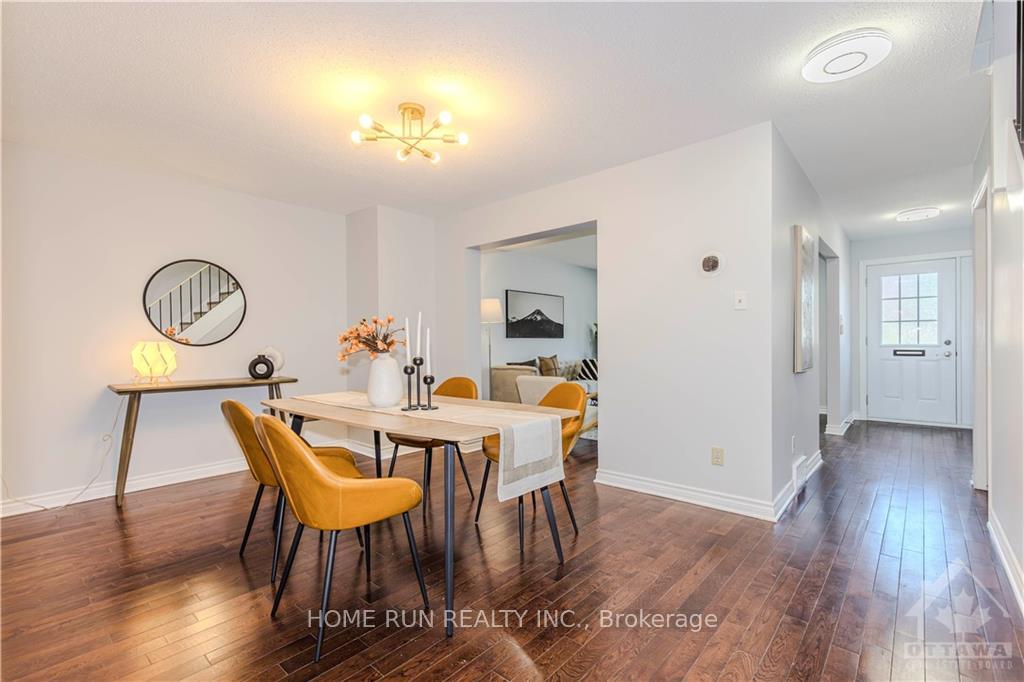 Photo 6 of 382 Kintyre, Ottawa, Carleton Square — HOMEH
