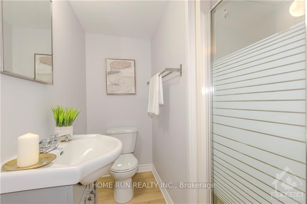 Photo 11 of 382 Kintyre, Ottawa, Carleton Square — HOMEH