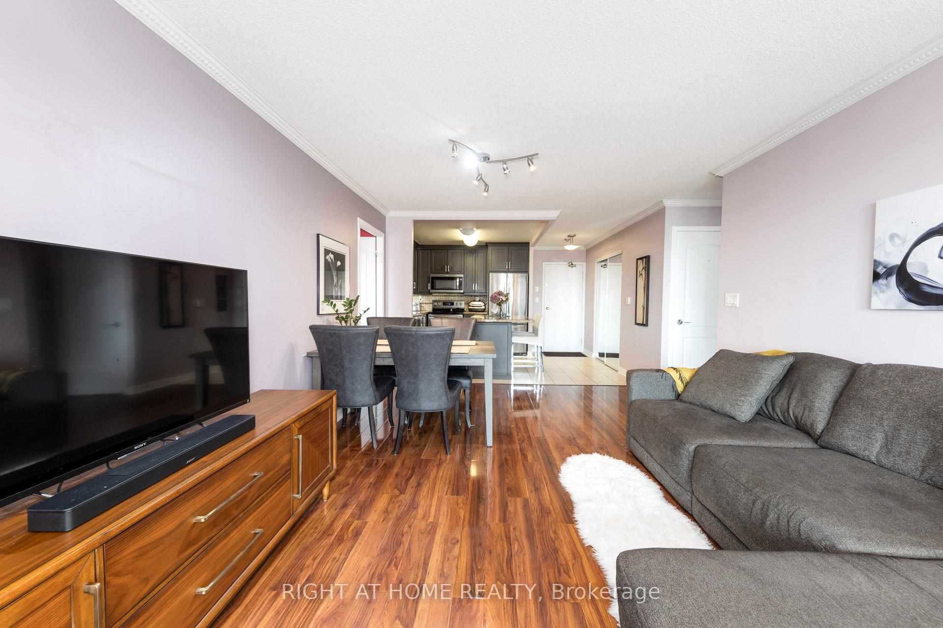 Photo 12 of Unit 510, 745 New Westminster Drive, Vaughan, Brownridge — HOMEH