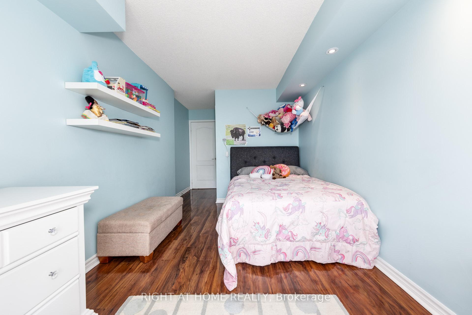Photo 18 of Unit 510, 745 New Westminster Drive, Vaughan, Brownridge — HOMEH