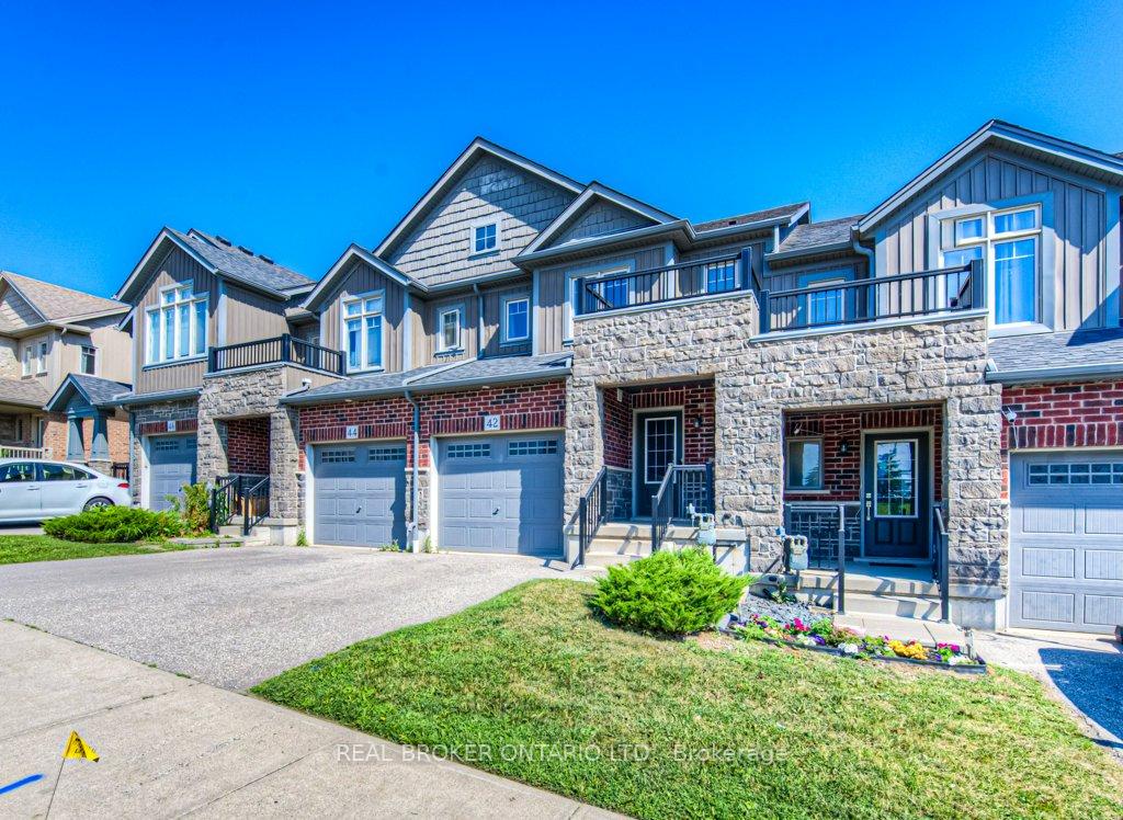 Photo 3 of 42 Eliza Avenue, Kitchener — HOMEH
