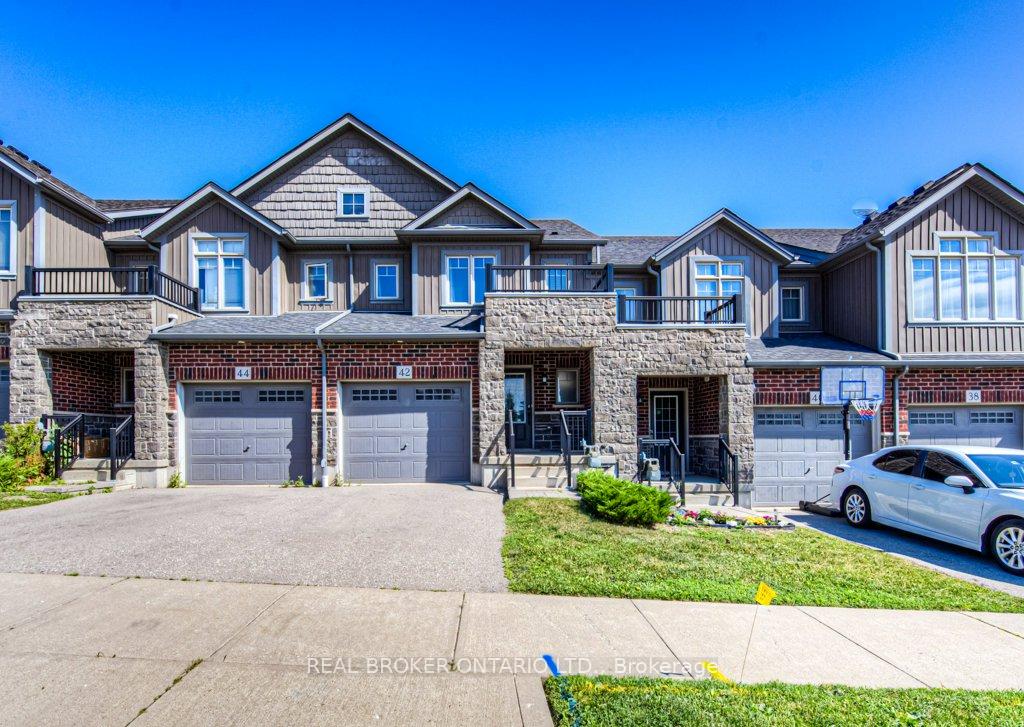 Photo 6 of 42 Eliza Avenue, Kitchener — HOMEH