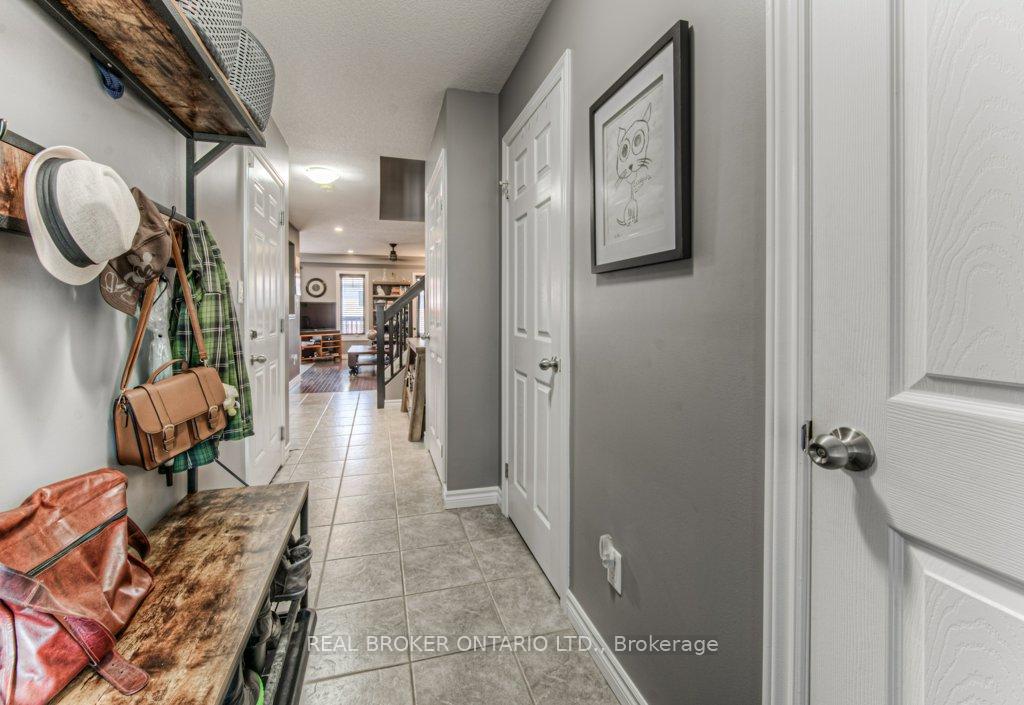 Photo 8 of 42 Eliza Avenue, Kitchener — HOMEH