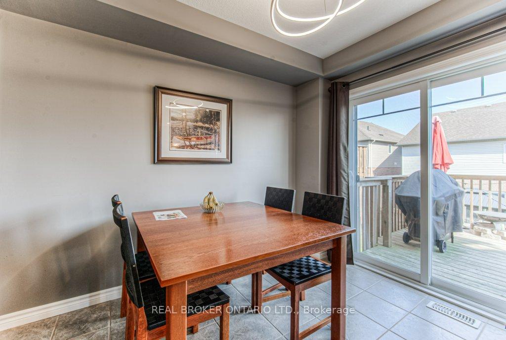 Photo 23 of 42 Eliza Avenue, Kitchener — HOMEH