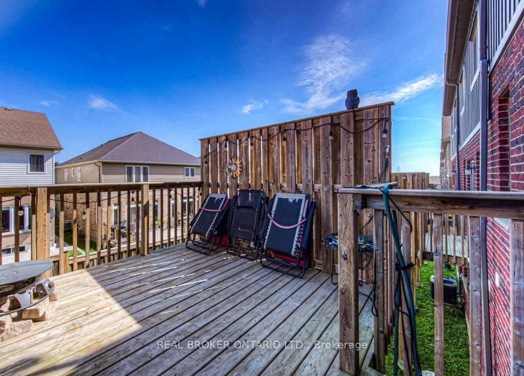 Photo 24 of 42 Eliza Avenue, Kitchener — HOMEH