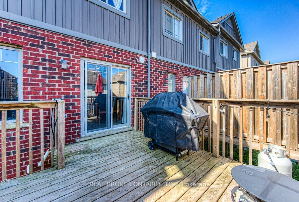 Photo 25 of 42 Eliza Avenue, Kitchener — HOMEH
