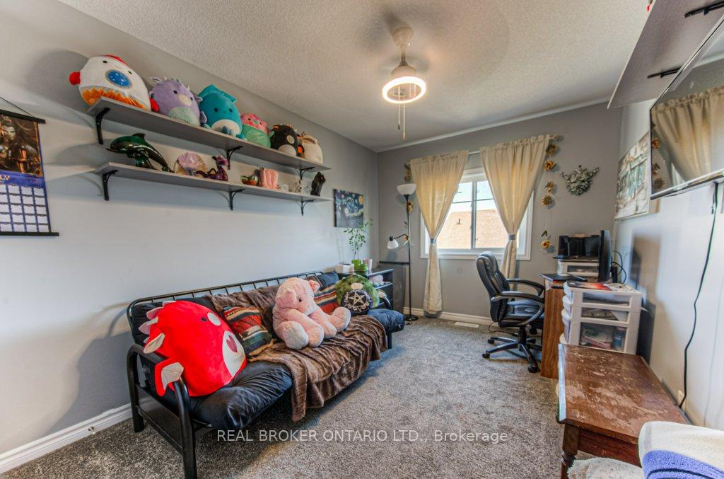 Photo 31 of 42 Eliza Avenue, Kitchener — HOMEH