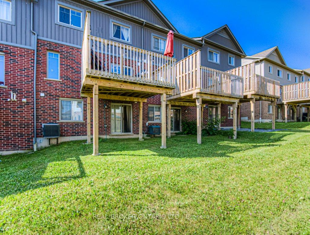 Photo 35 of 42 Eliza Avenue, Kitchener — HOMEH