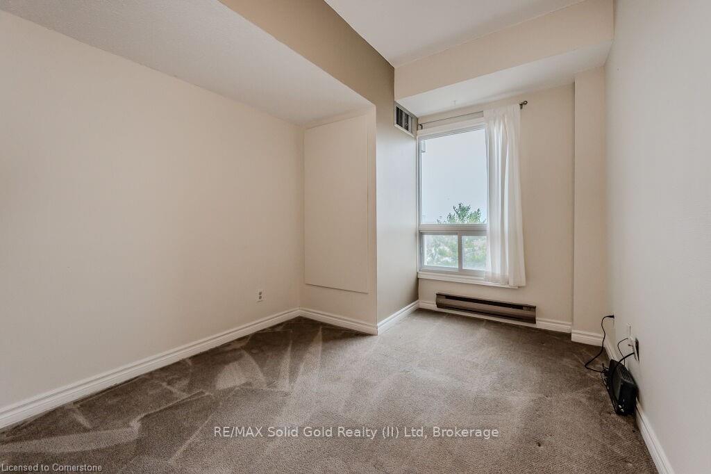 Photo 16 of Unit 808, 260 Sheldon Avenue N, Kitchener — HOMEH