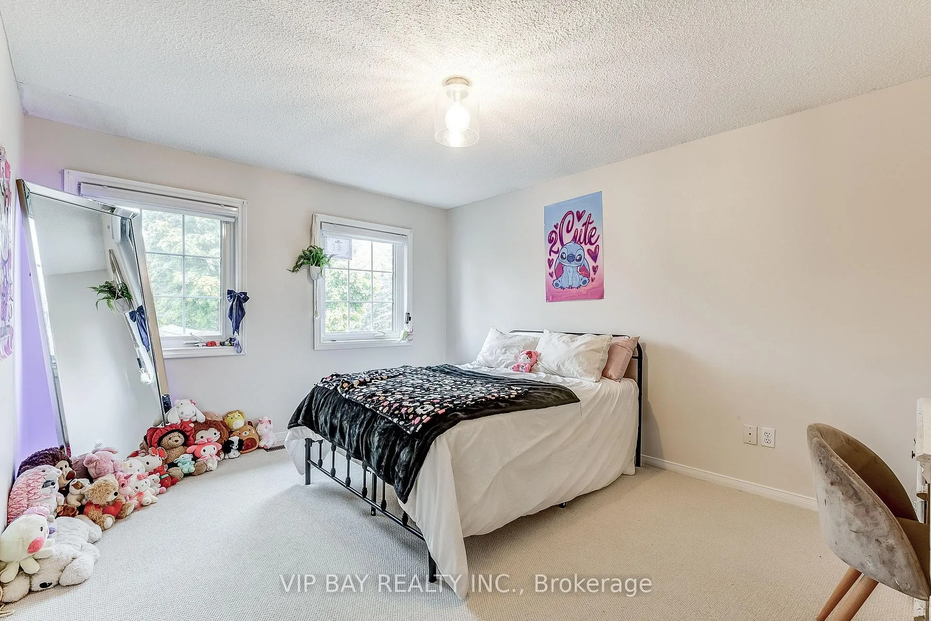Photo 21 of 40 Dawnridge Trail, Brampton, Heart Lake West — HOMEH