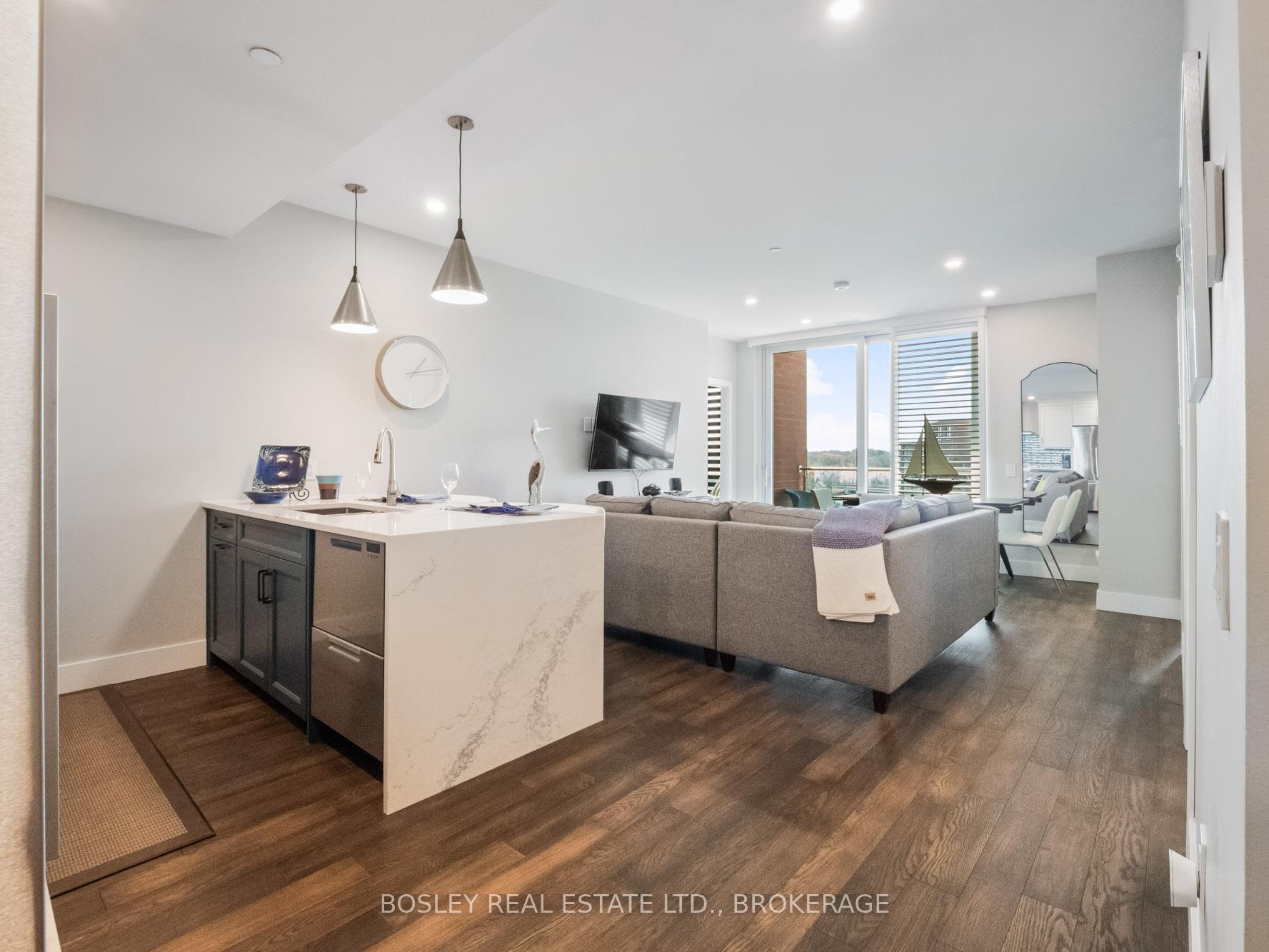Photo 4 of Unit 407, 57 Lakeport Road, St. Catharines, Port Dalhousie — HOMEH
