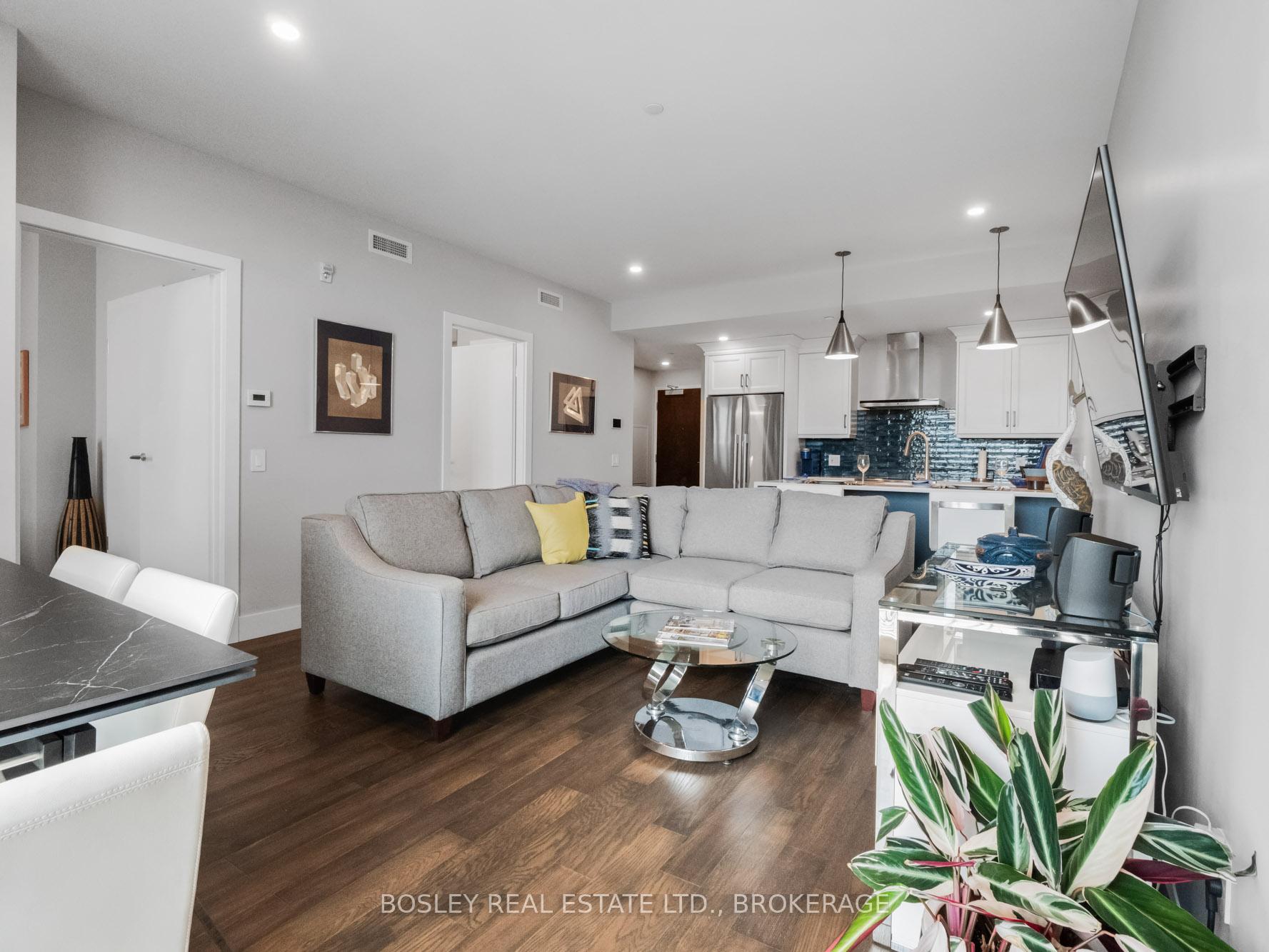 Photo 8 of Unit 407, 57 Lakeport Road, St. Catharines, Port Dalhousie — HOMEH